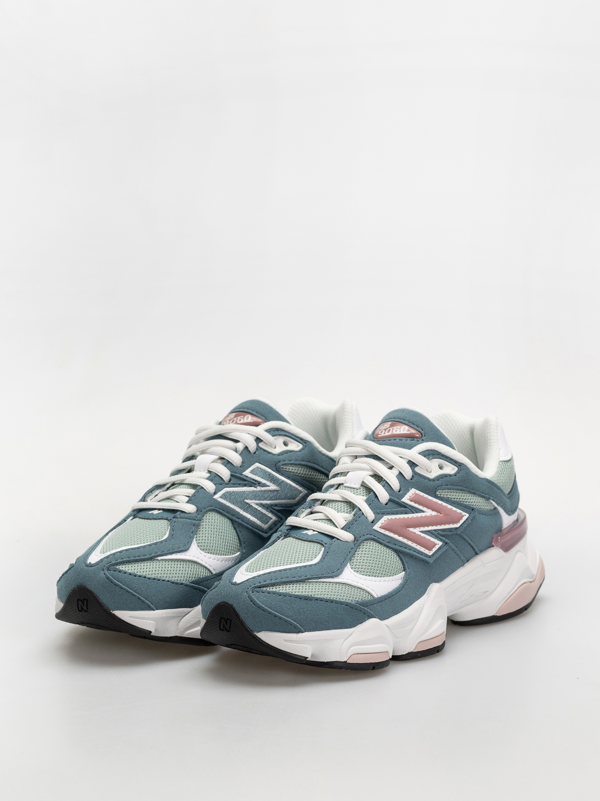 Pantofi New Balance 9060 JR (salt water/rosewood)