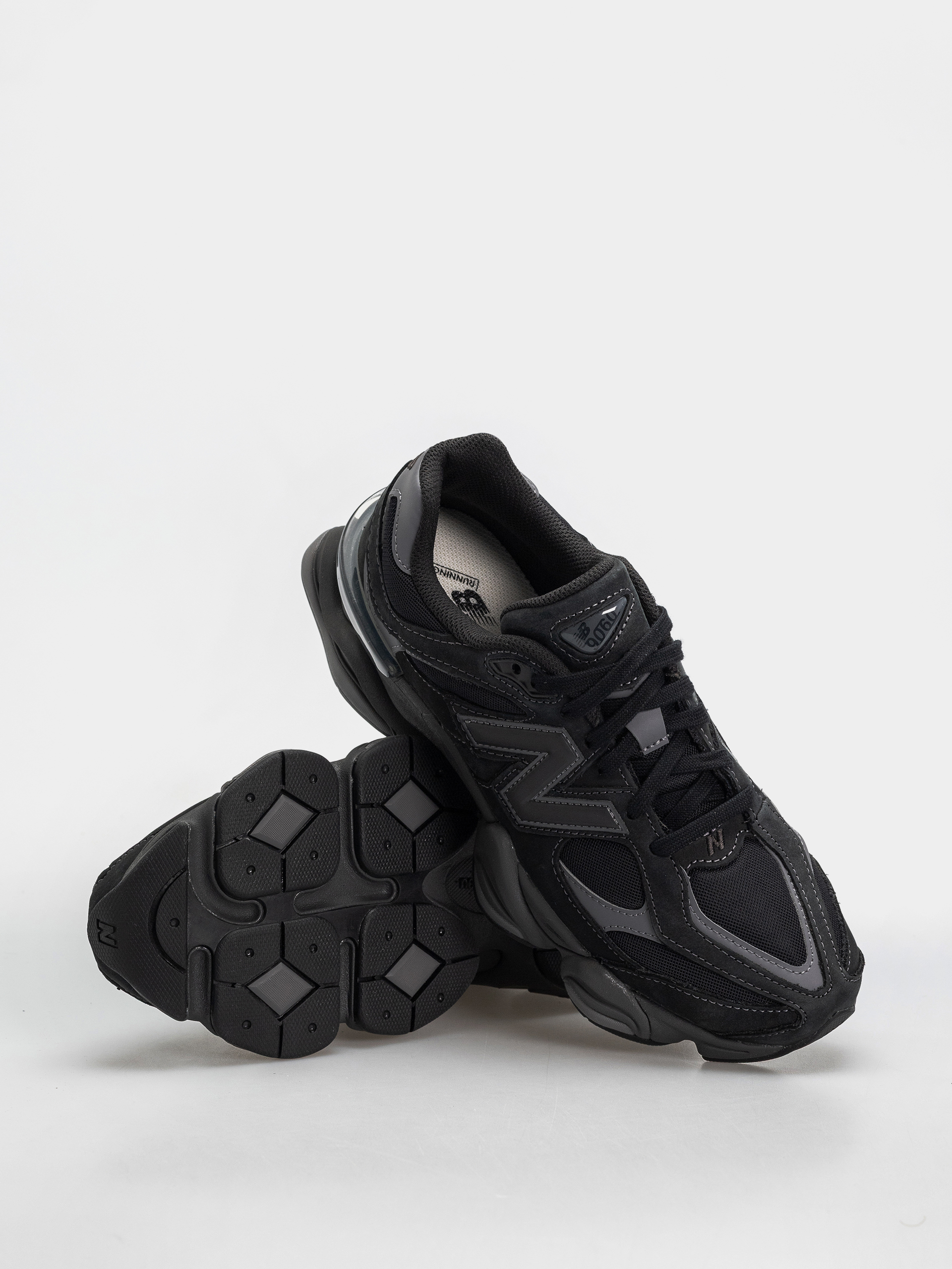 Pantofi New Balance 9060 - gri (black/castlerock)