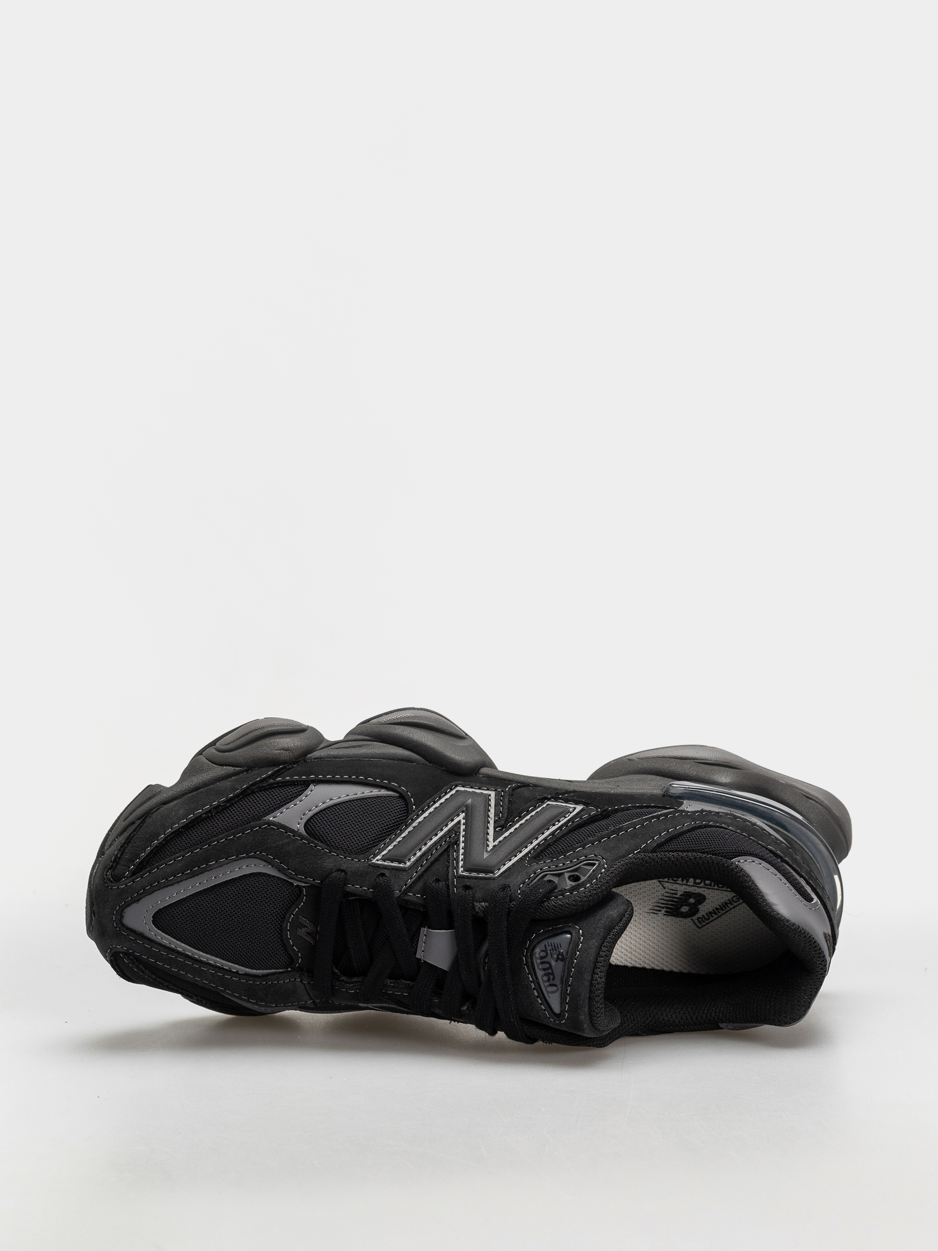 Pantofi New Balance 9060 (black/castlerock)
