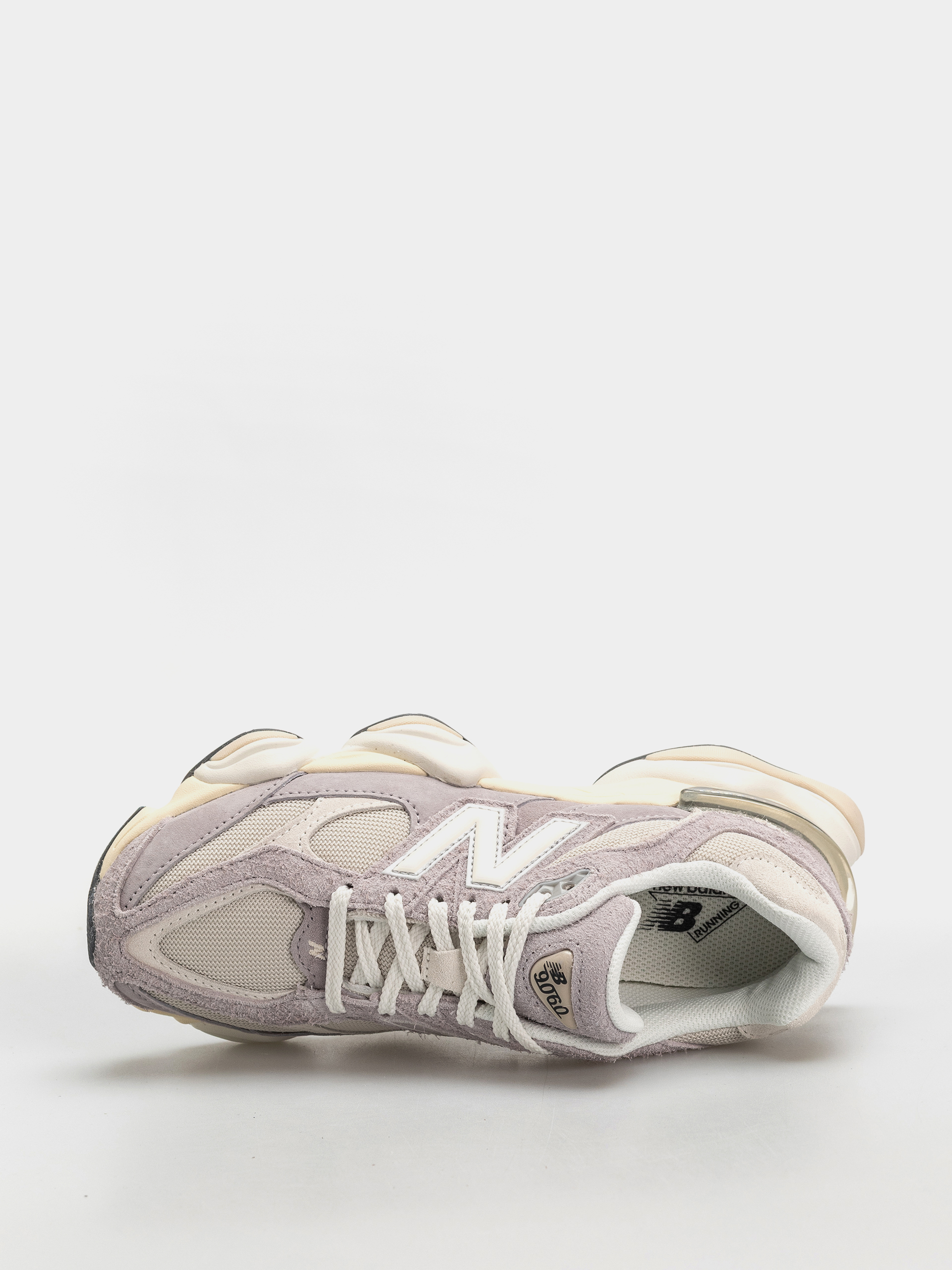 Pantofi New Balance 9060 (truffle salt/timberwolf)