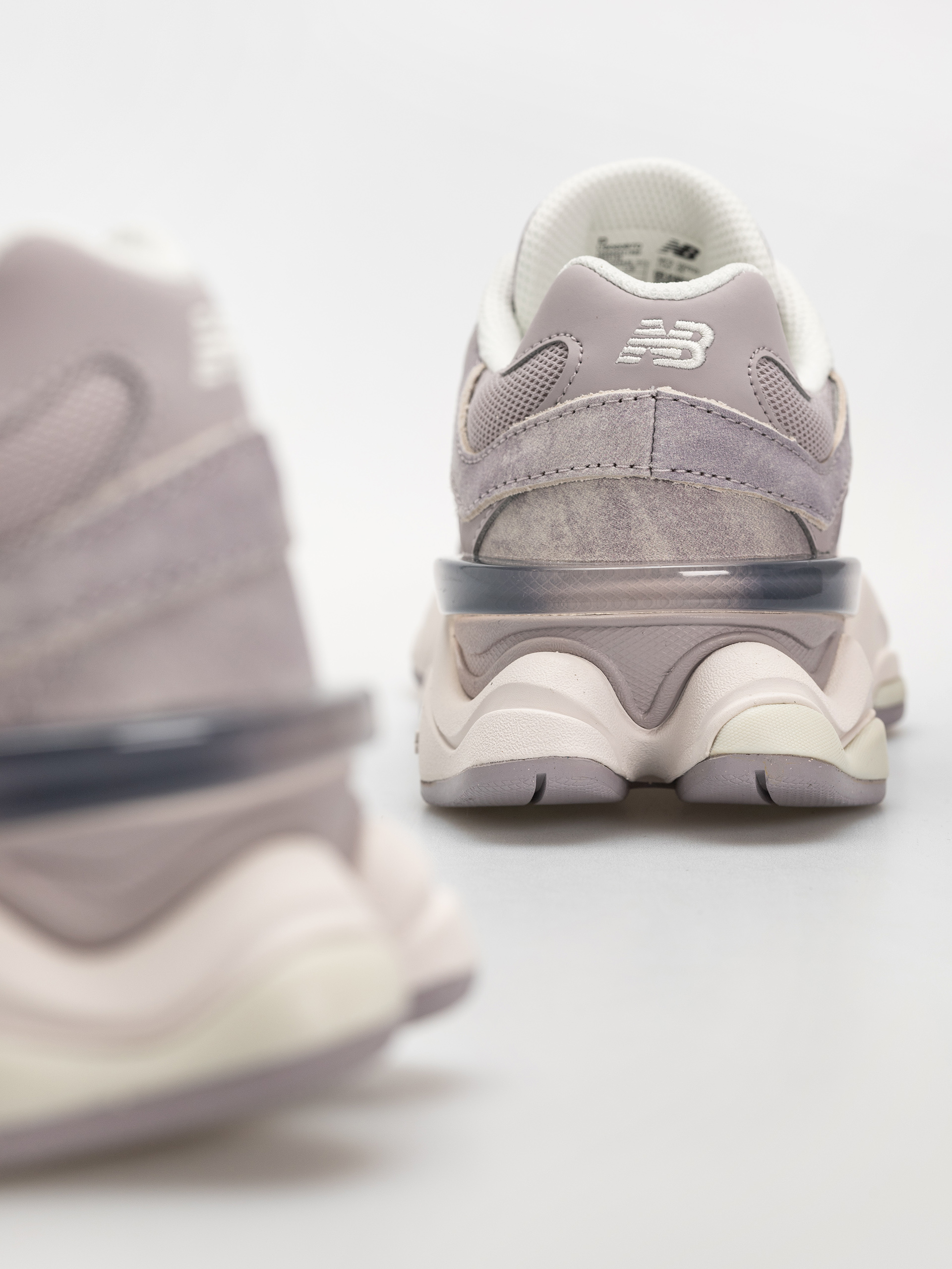 Pantofi New Balance 9060 - violet (truffle salt/sea salt)
