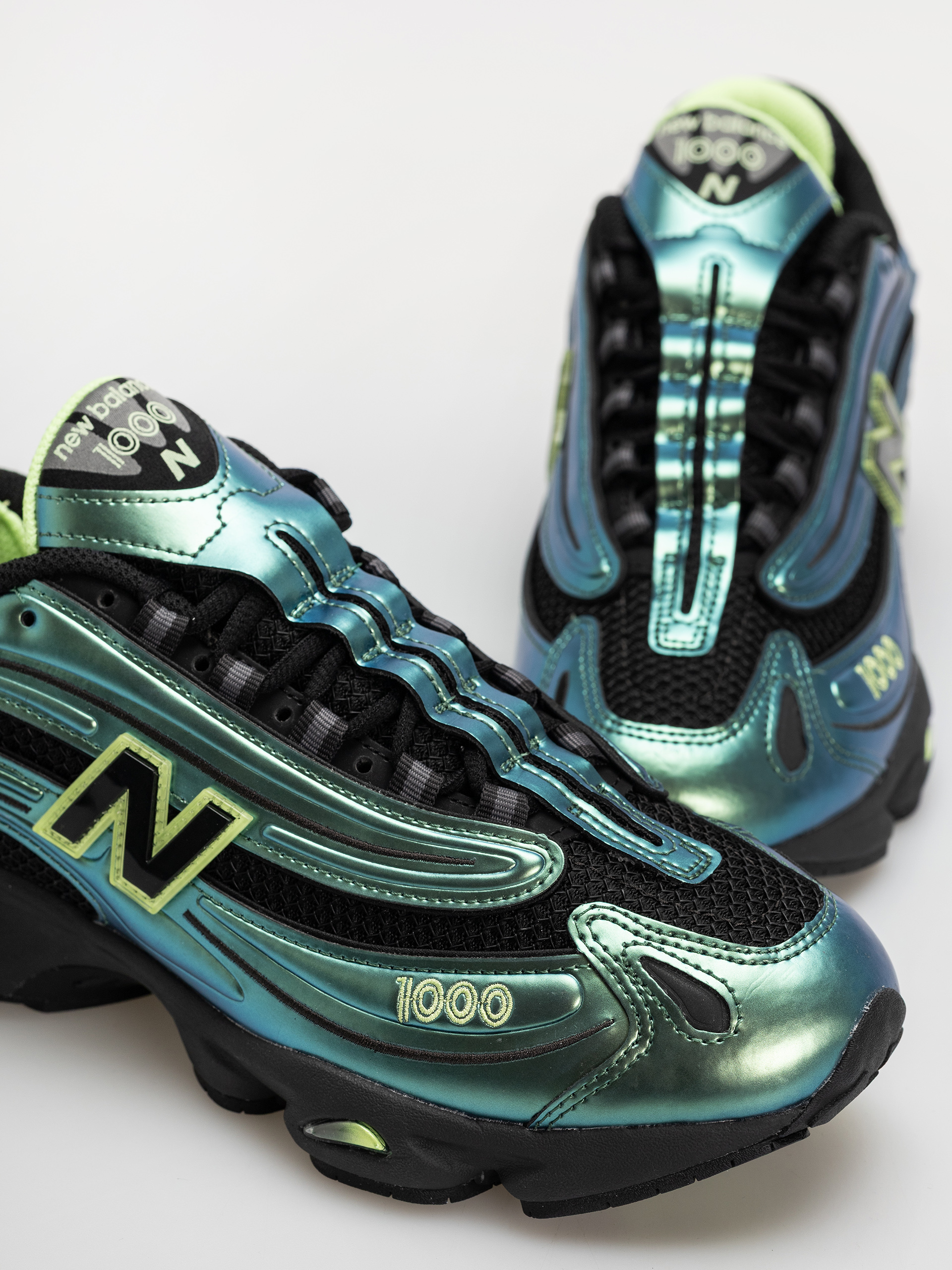 Pantofi New Balance 1000 (faded black/afterglow)