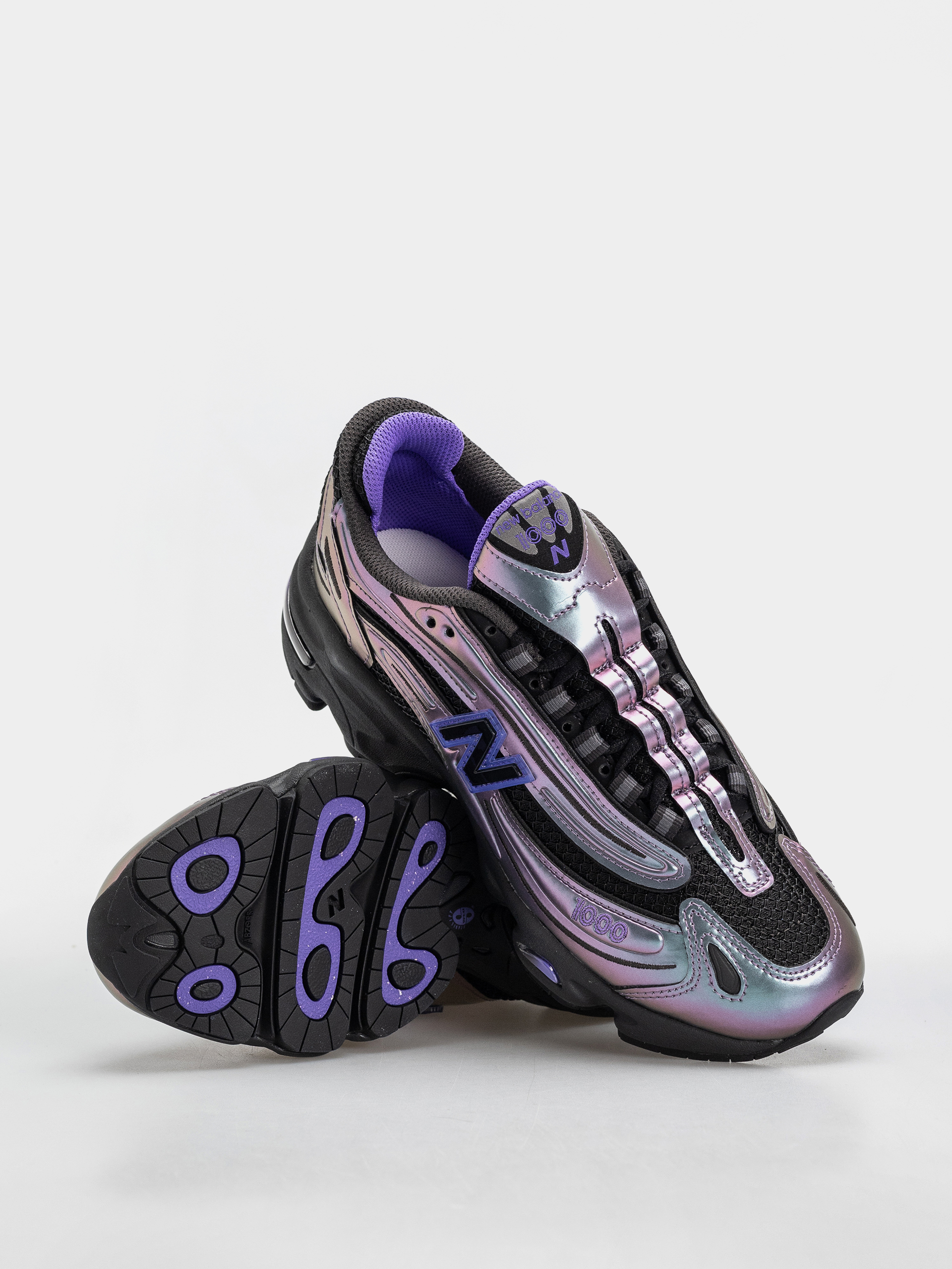 Pantofi New Balance 1000 (faded black/electric indigo)