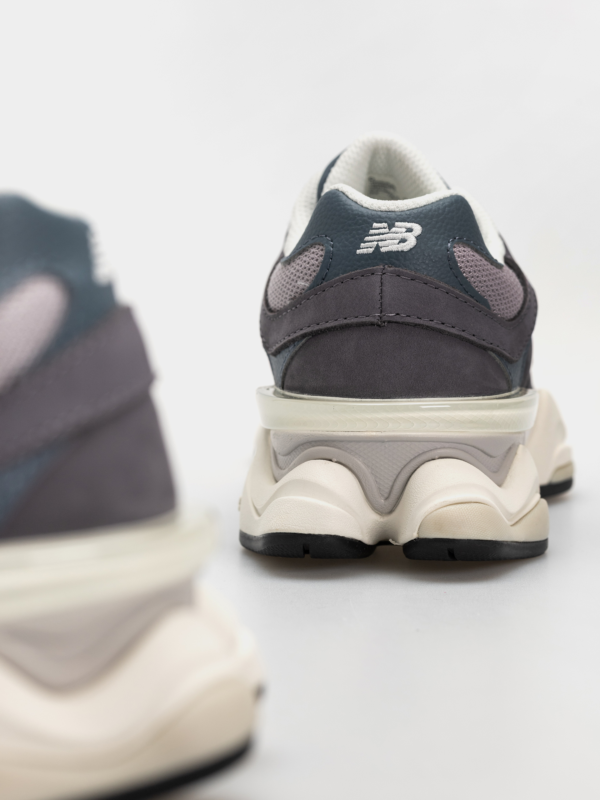 Pantofi New Balance 9060 (neptune grey/shadow blue)