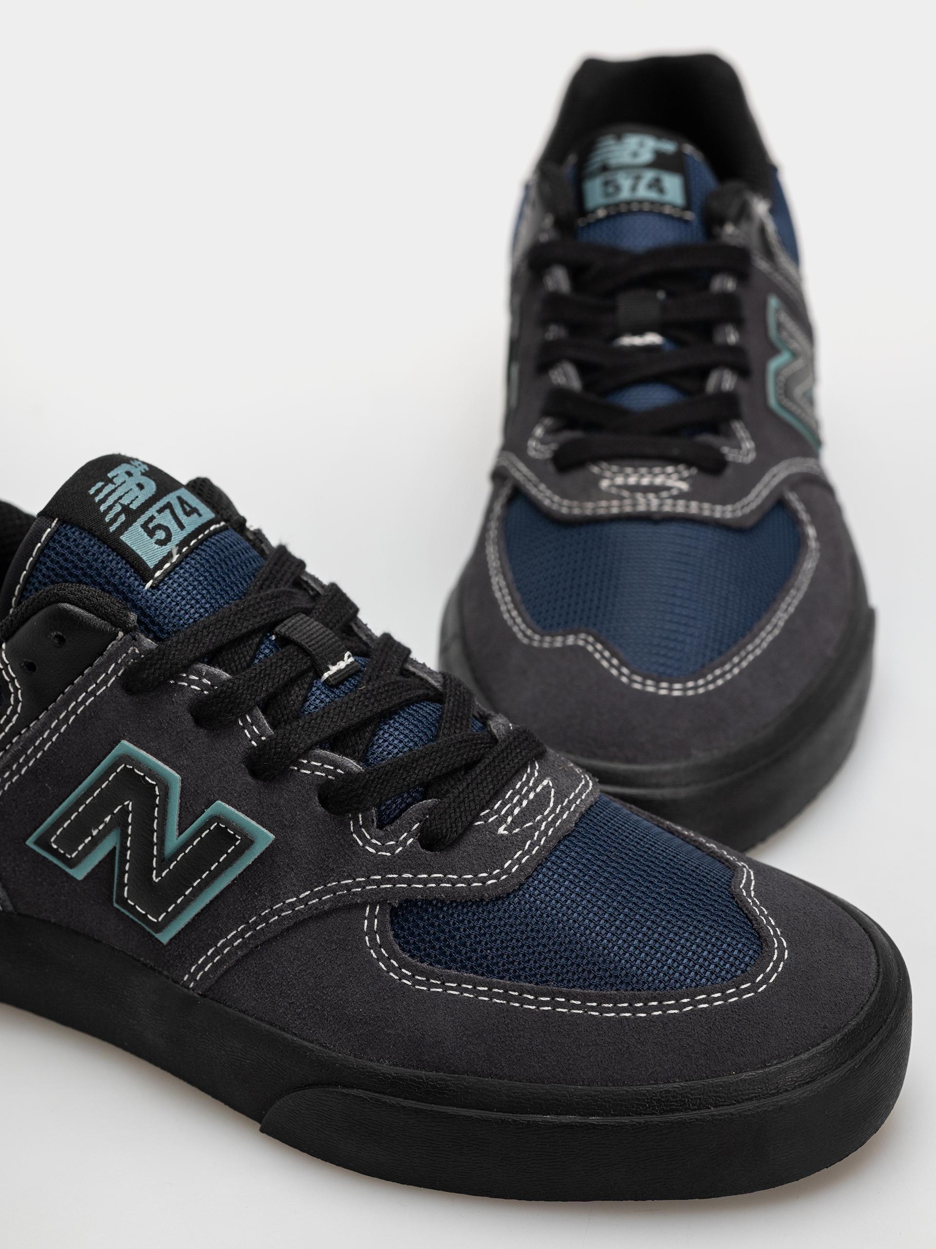 Pantofi New Balance 574 (faded black/faded teal)