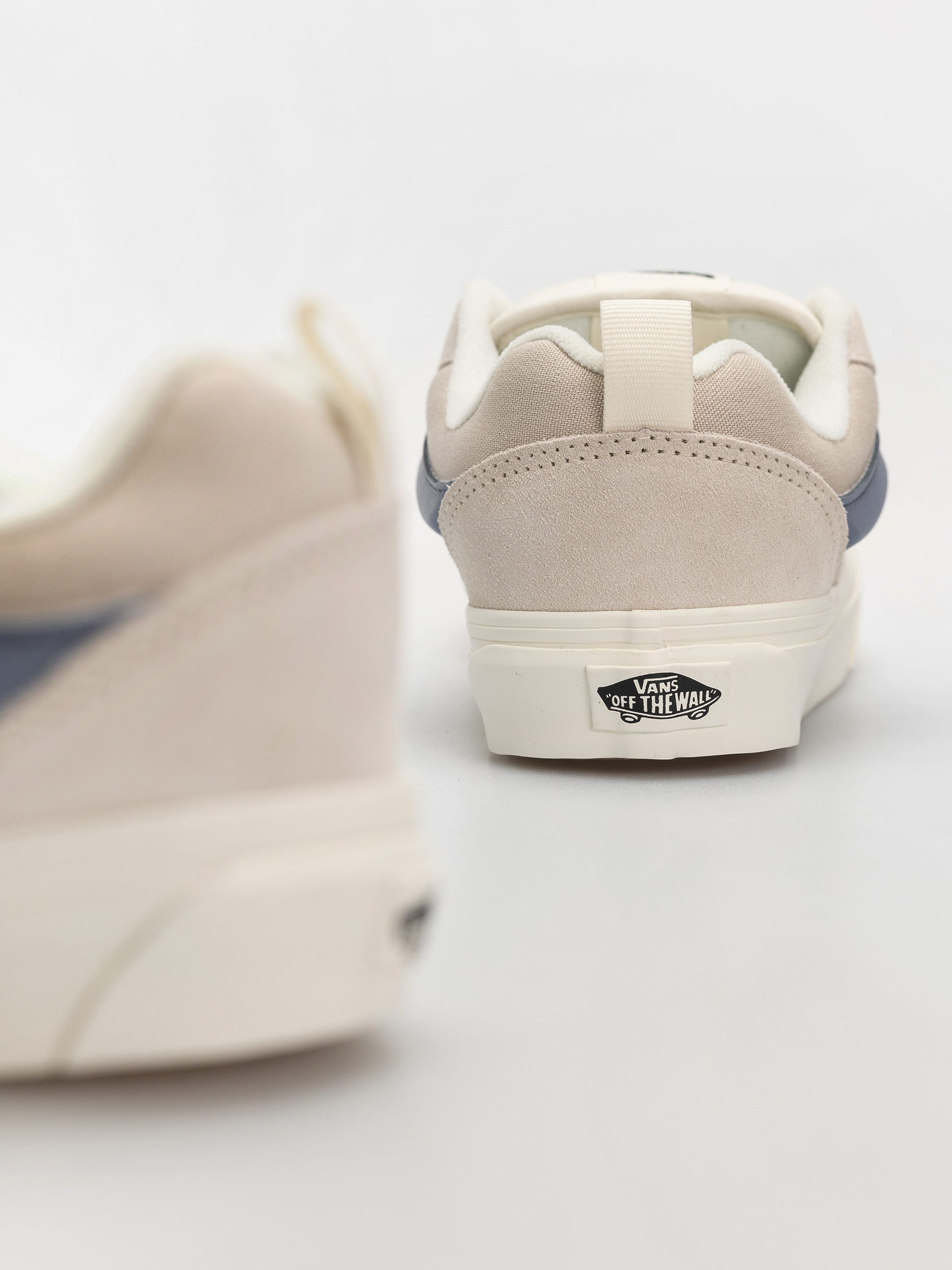 Pantofi Vans Knu Skool (taupe)