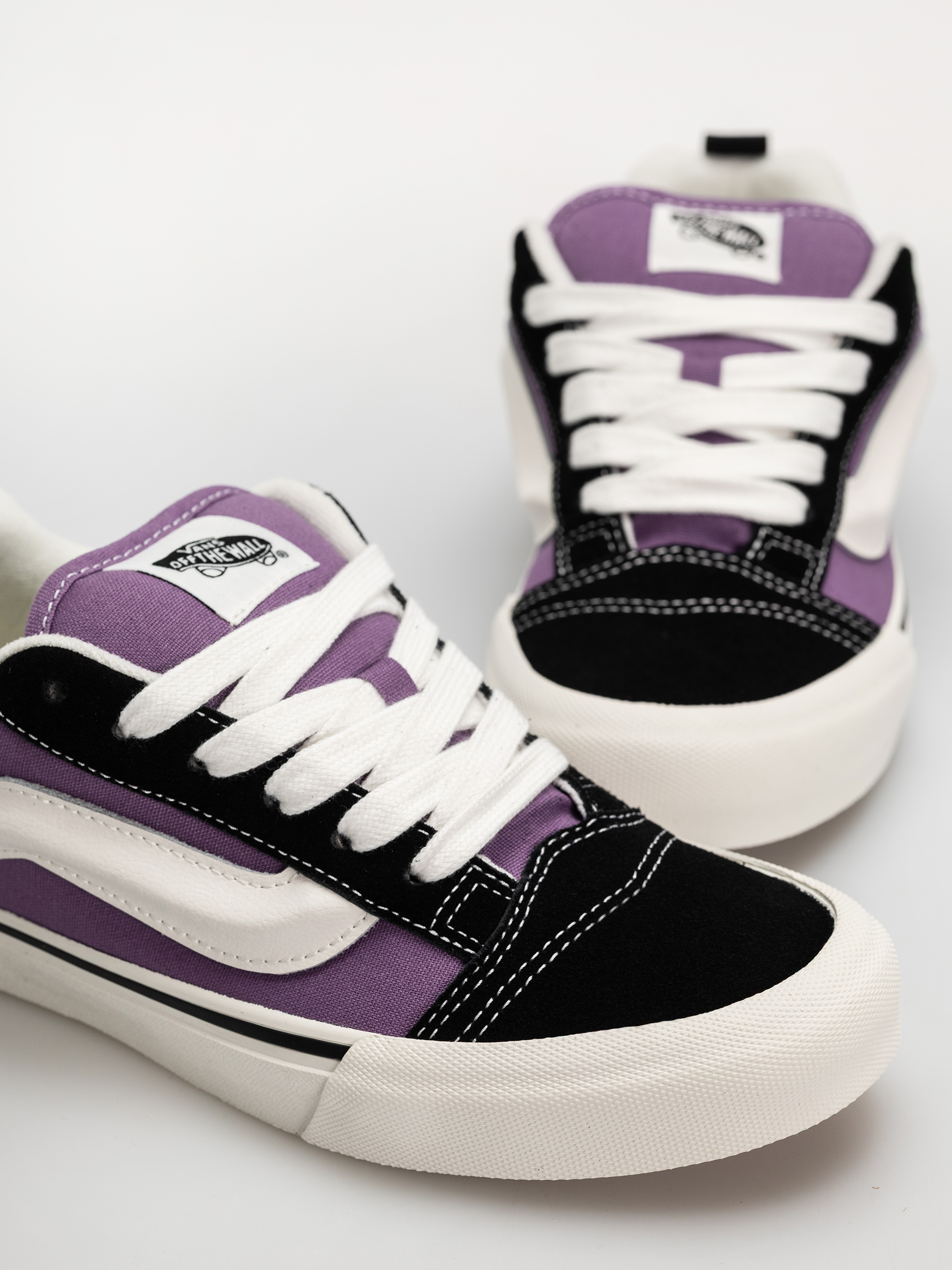 Pantofi Vans Knu Skool (purple/black)