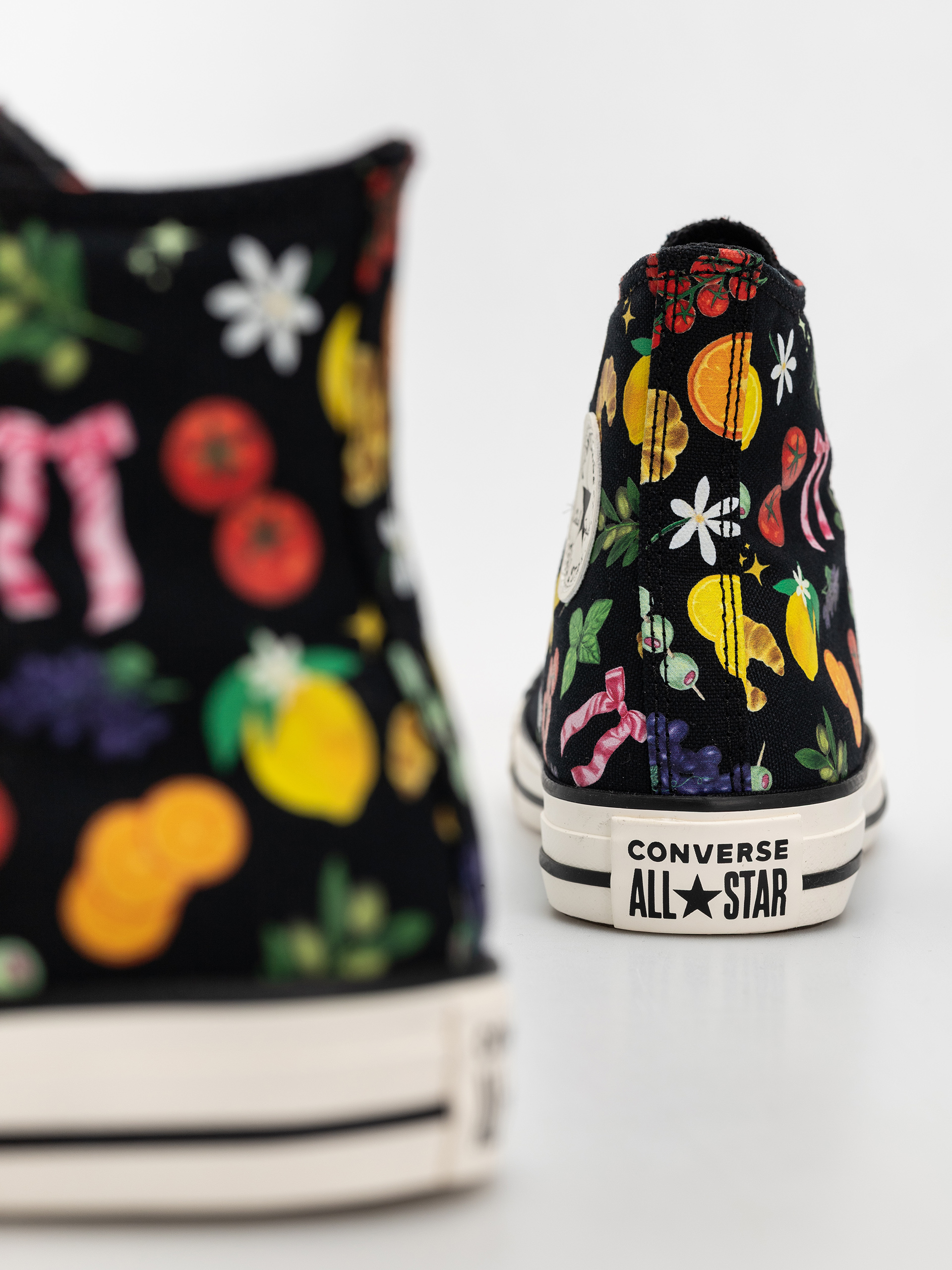 Teniși Converse Chuck Taylor All Star Hi (black/yellow/egret)