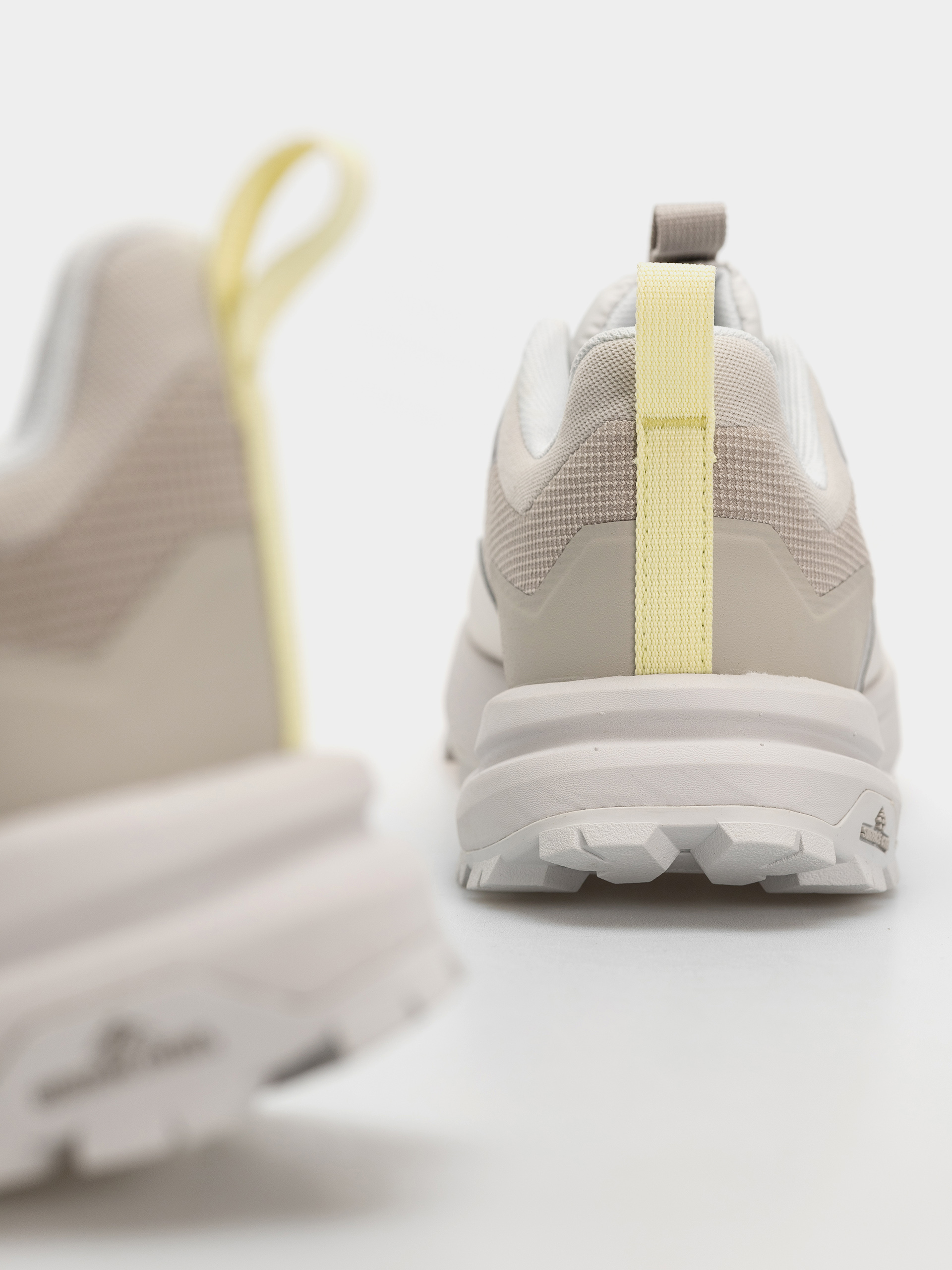 Pantofi The North Face Offtrail Ve Wp (soapstone/glaci)