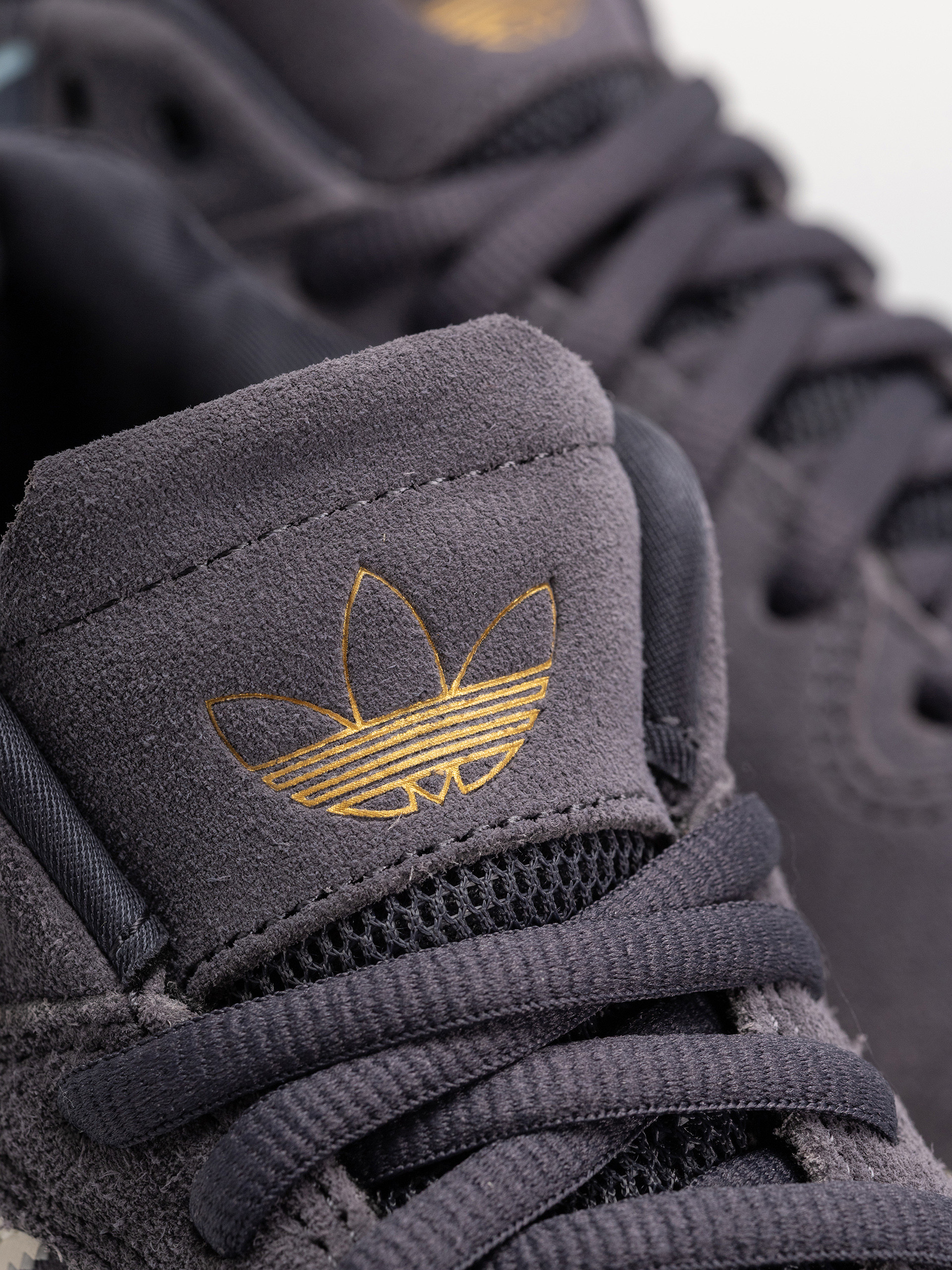 Pantofi adidas Tyshawn (cwhite/clesky)