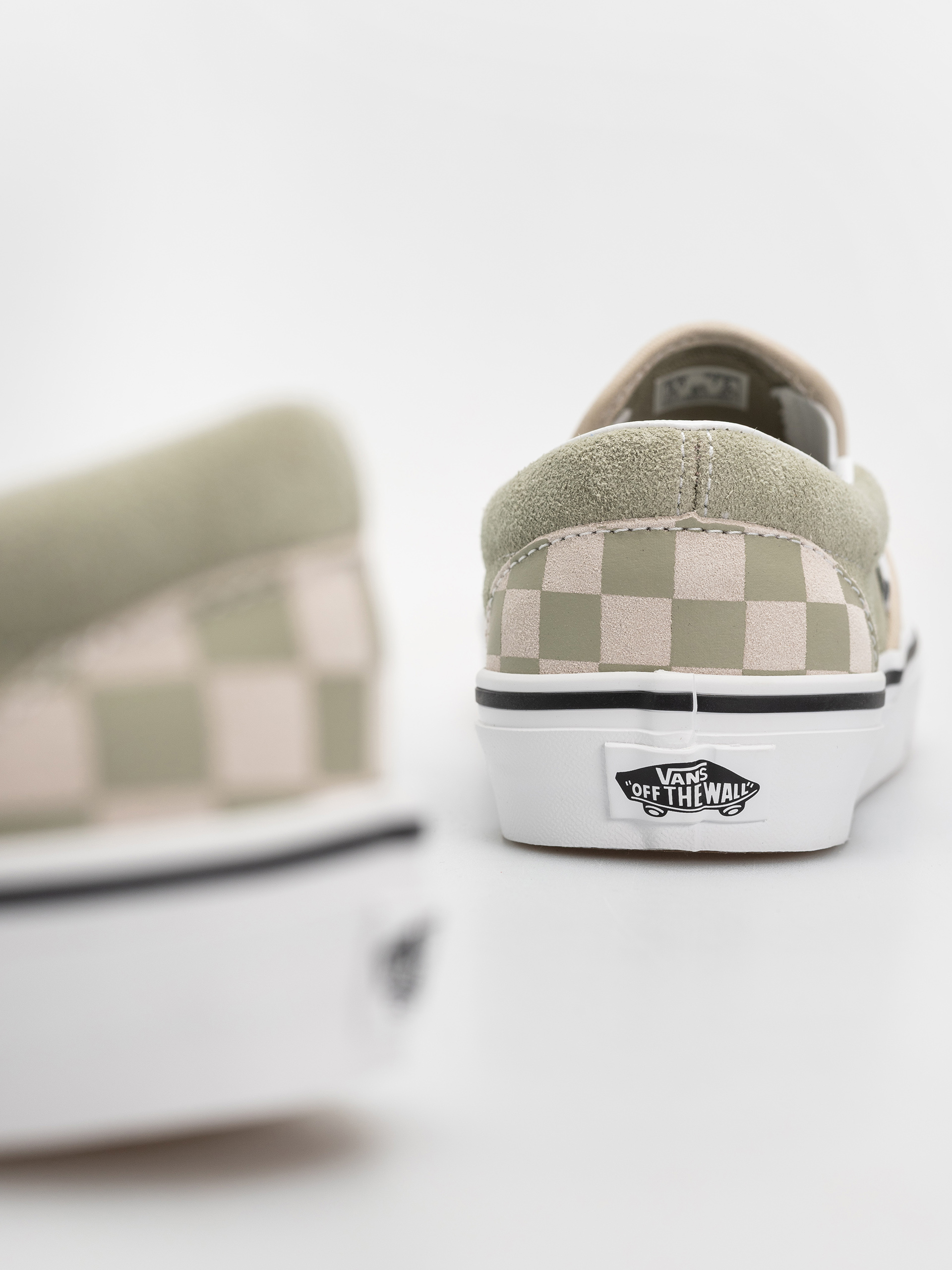 Pantofi Vans Classic Slip On (soft sage)