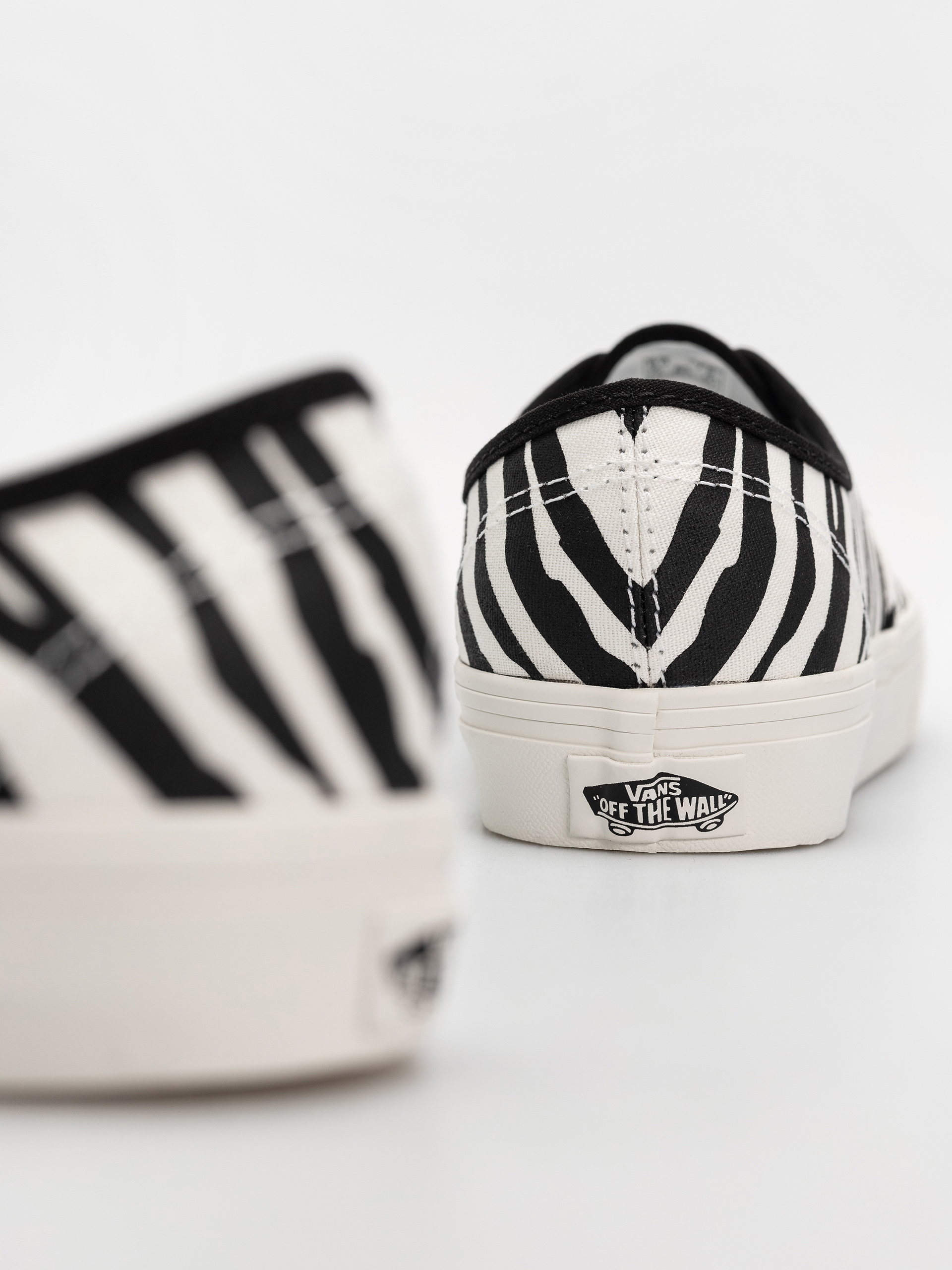 Pantofi Vans Authentic (zebra)