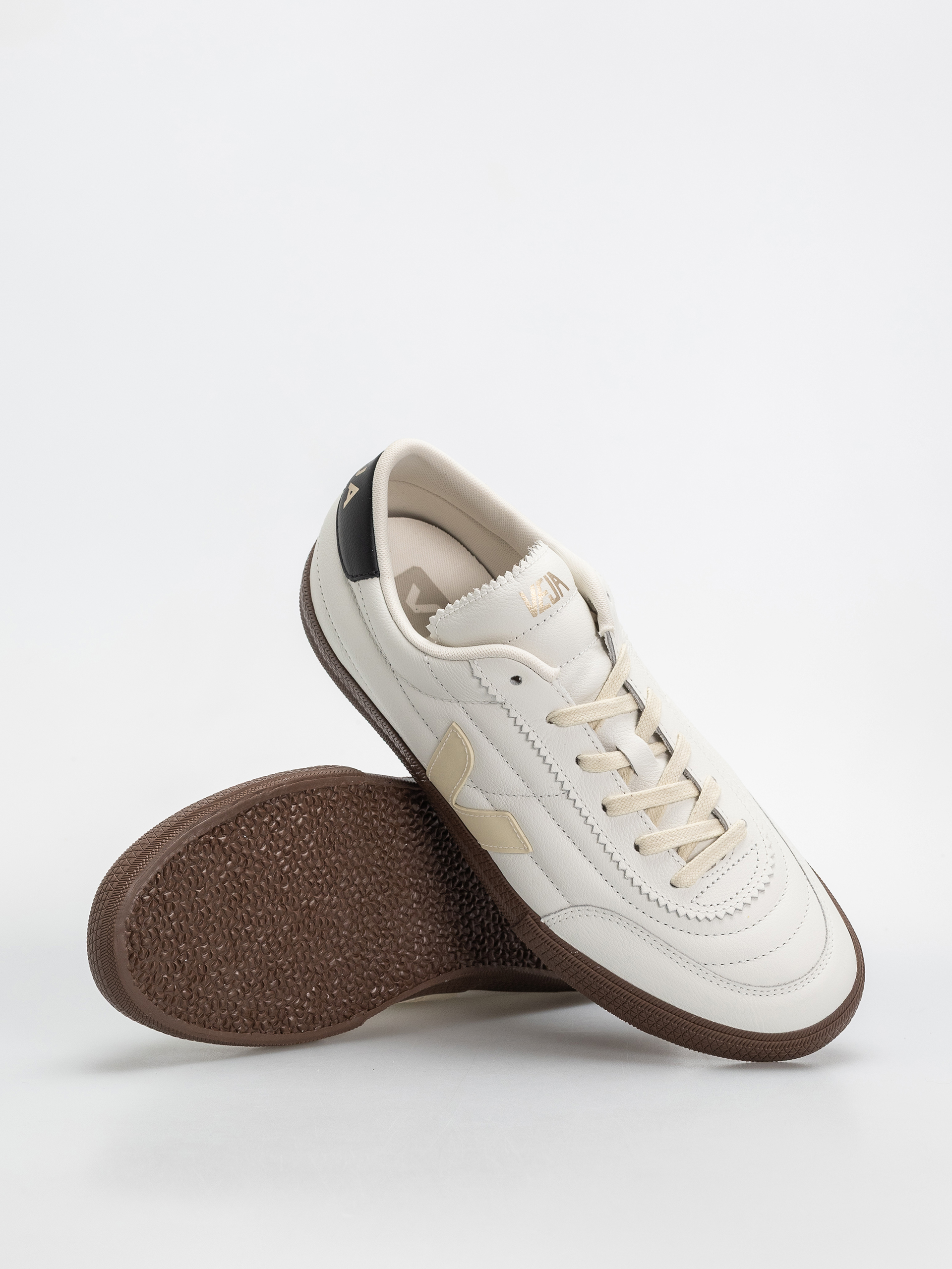 Pantofi Veja Panenka - alb (white black bark)