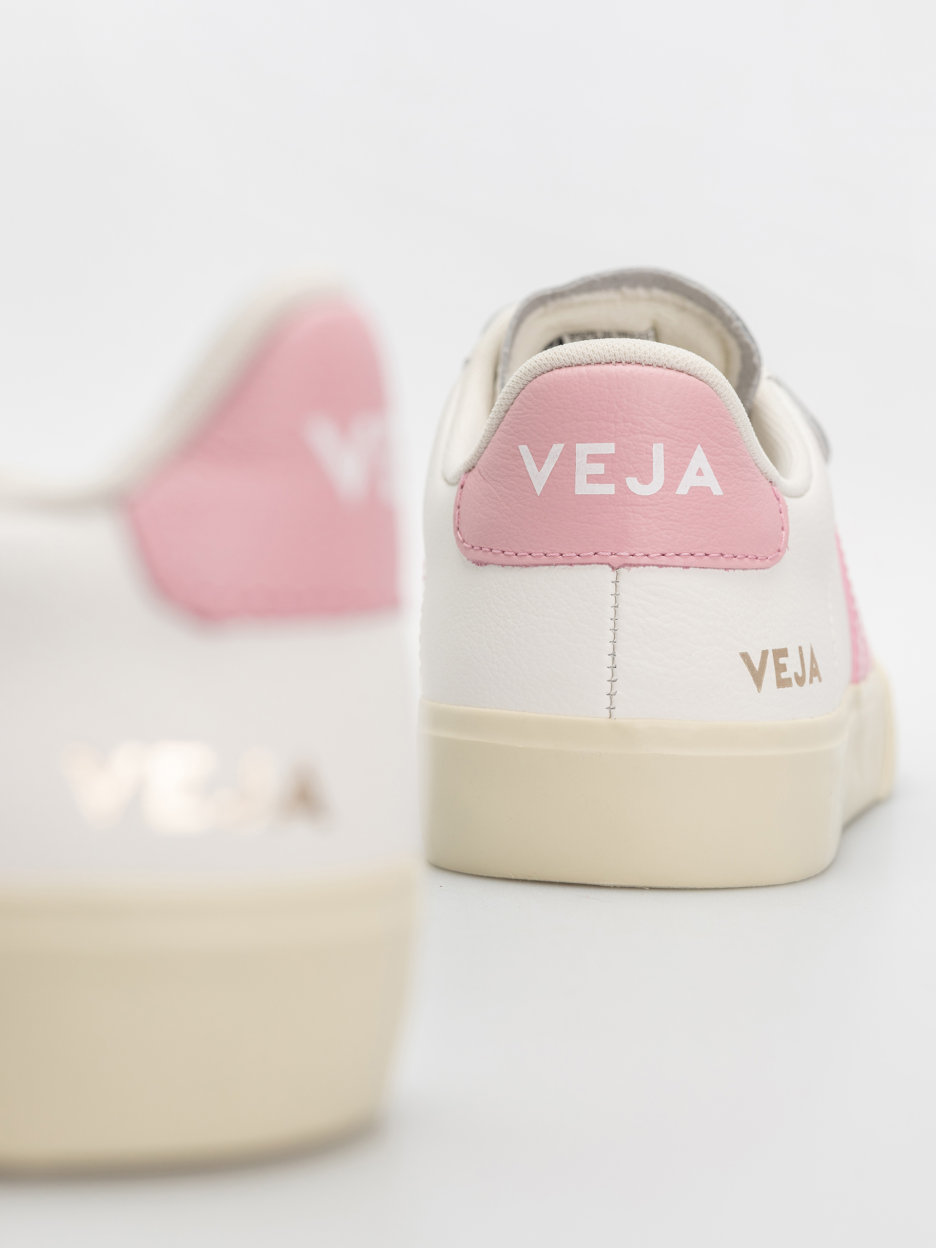 Pantofi Veja Recife Logo Wmn (white guimauve)