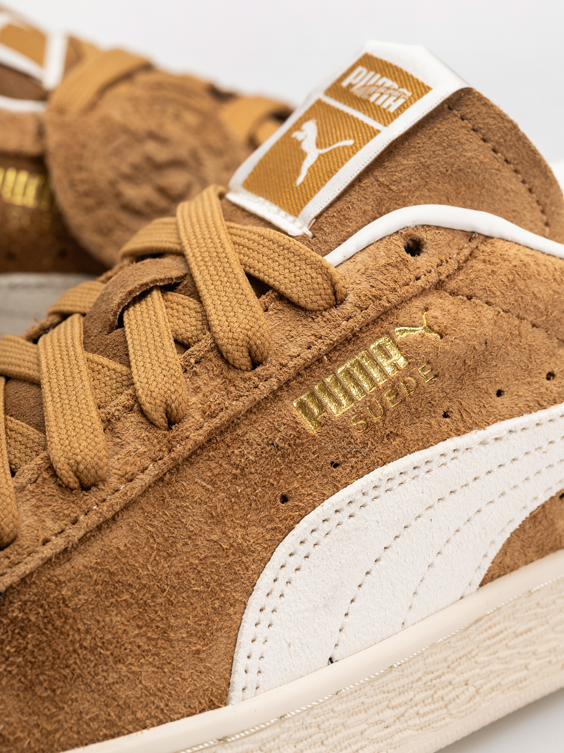 Pantofi Puma Suede Charles F.Stead V (honey butter/puma white)