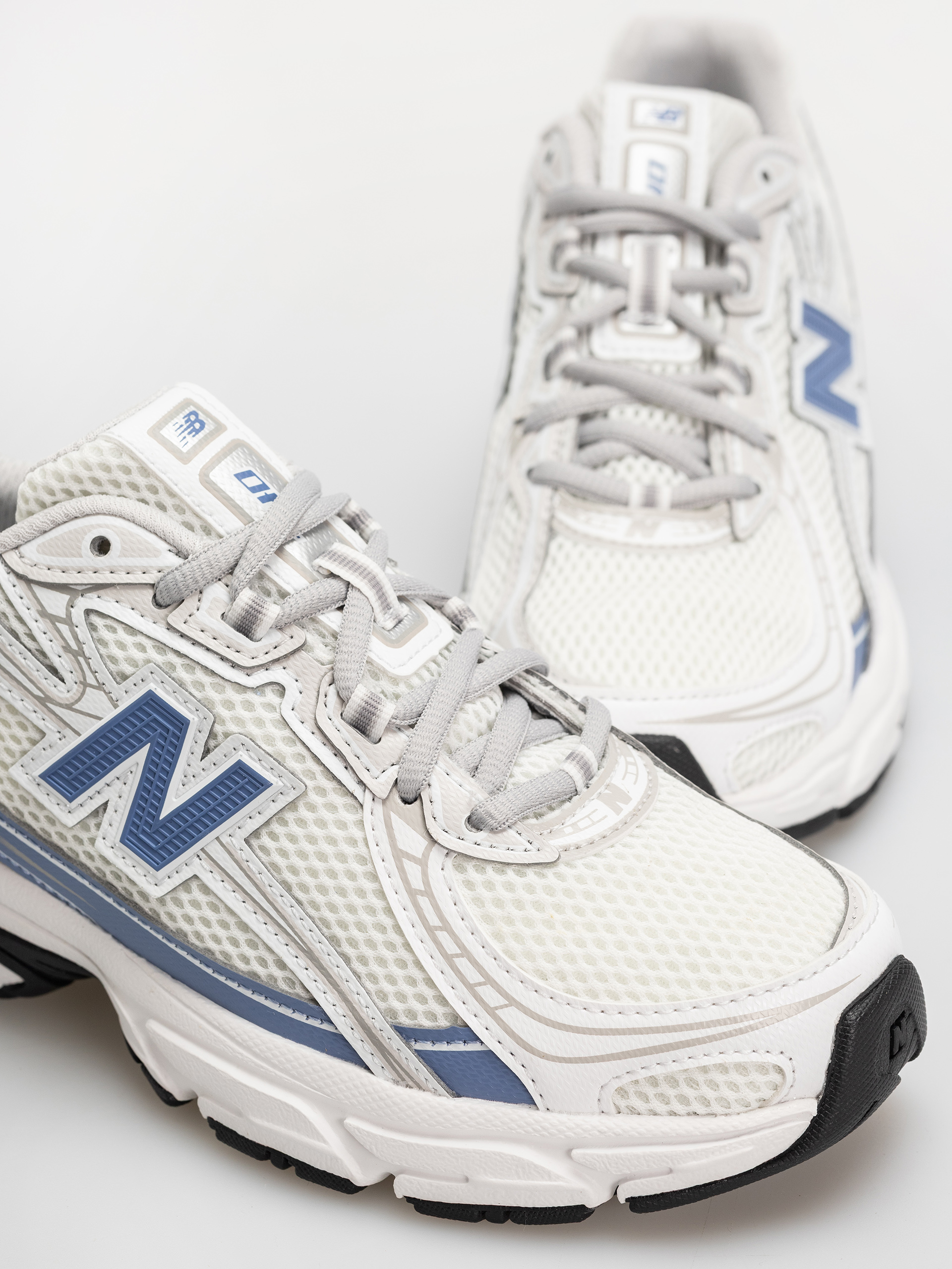 Pantofi New Balance 740 JR (103 white/fairweather blue)