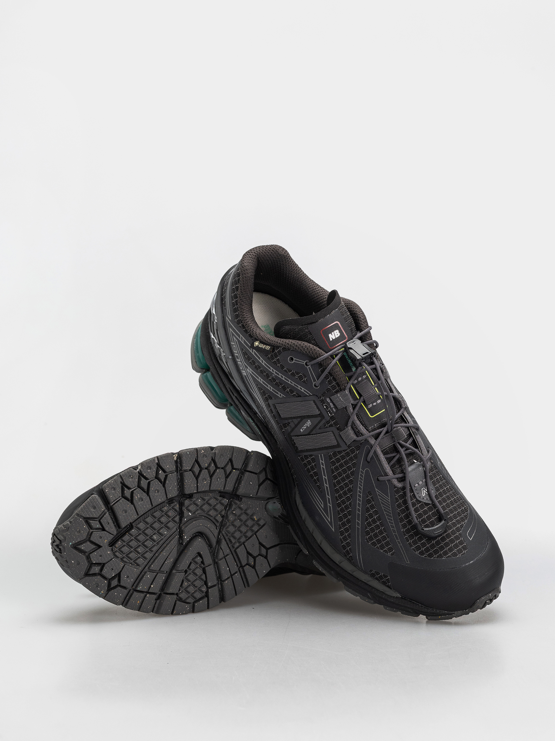 Pantofi New Balance 1906 (castlerock/faded black)