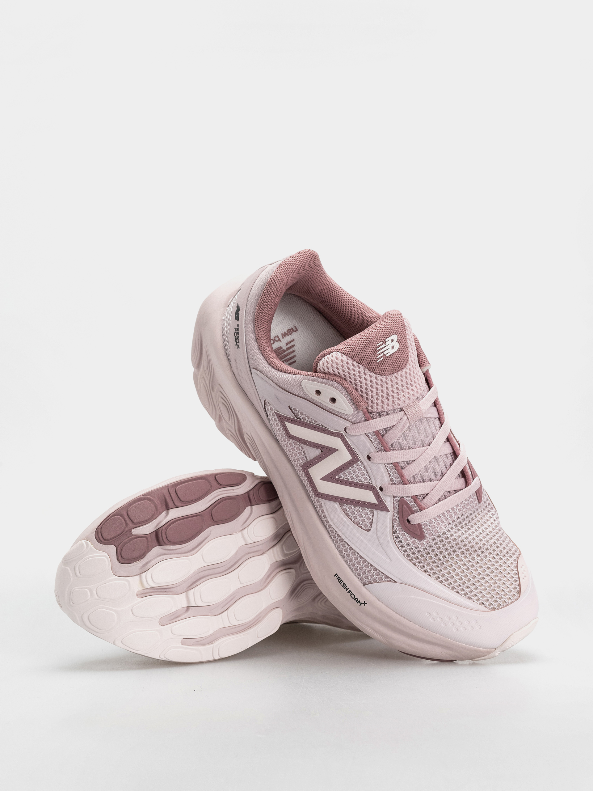 Pantofi New Balance UTRN (stone pink/rosewood)