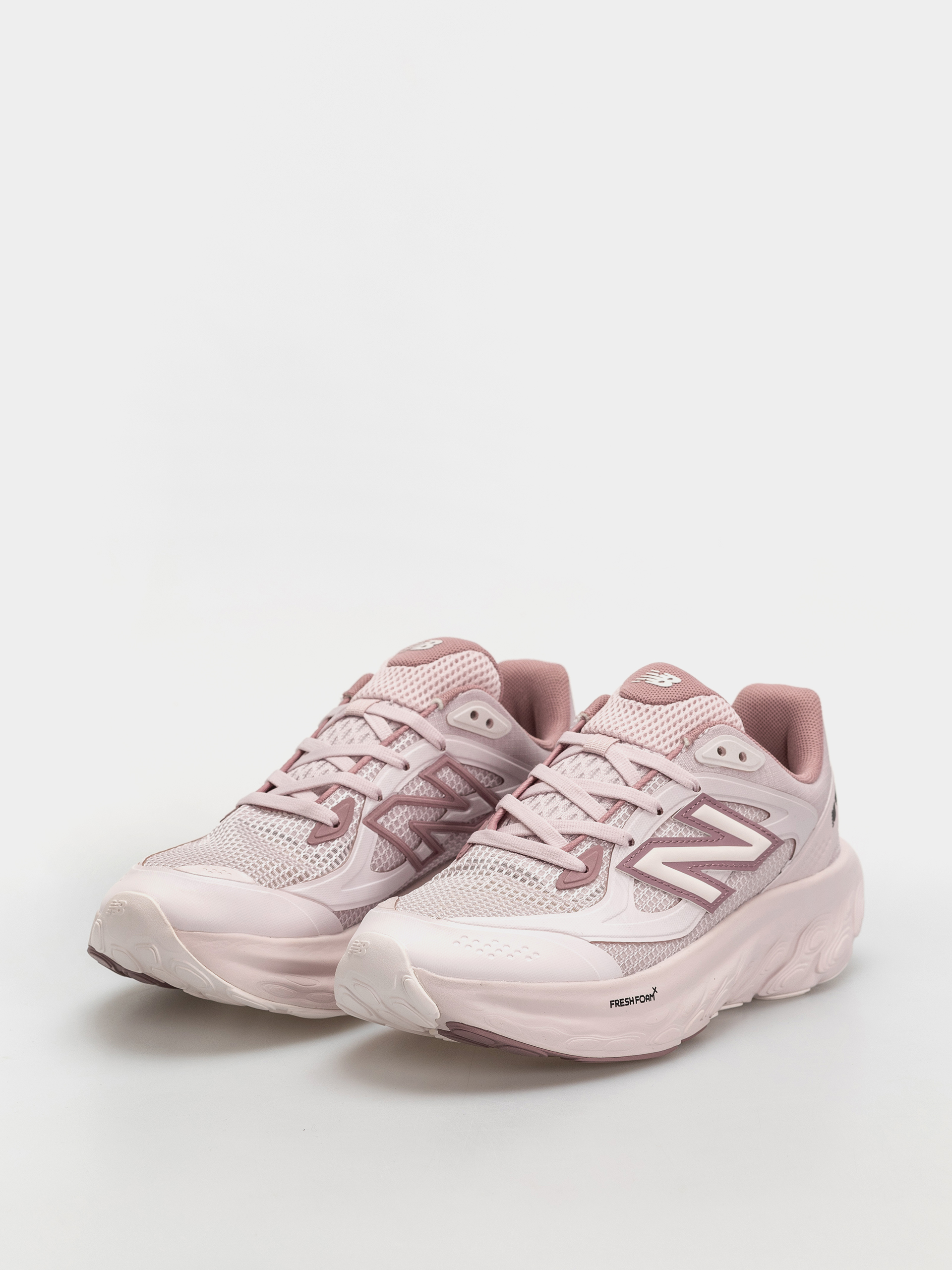 Pantofi New Balance UTRN (stone pink/rosewood)