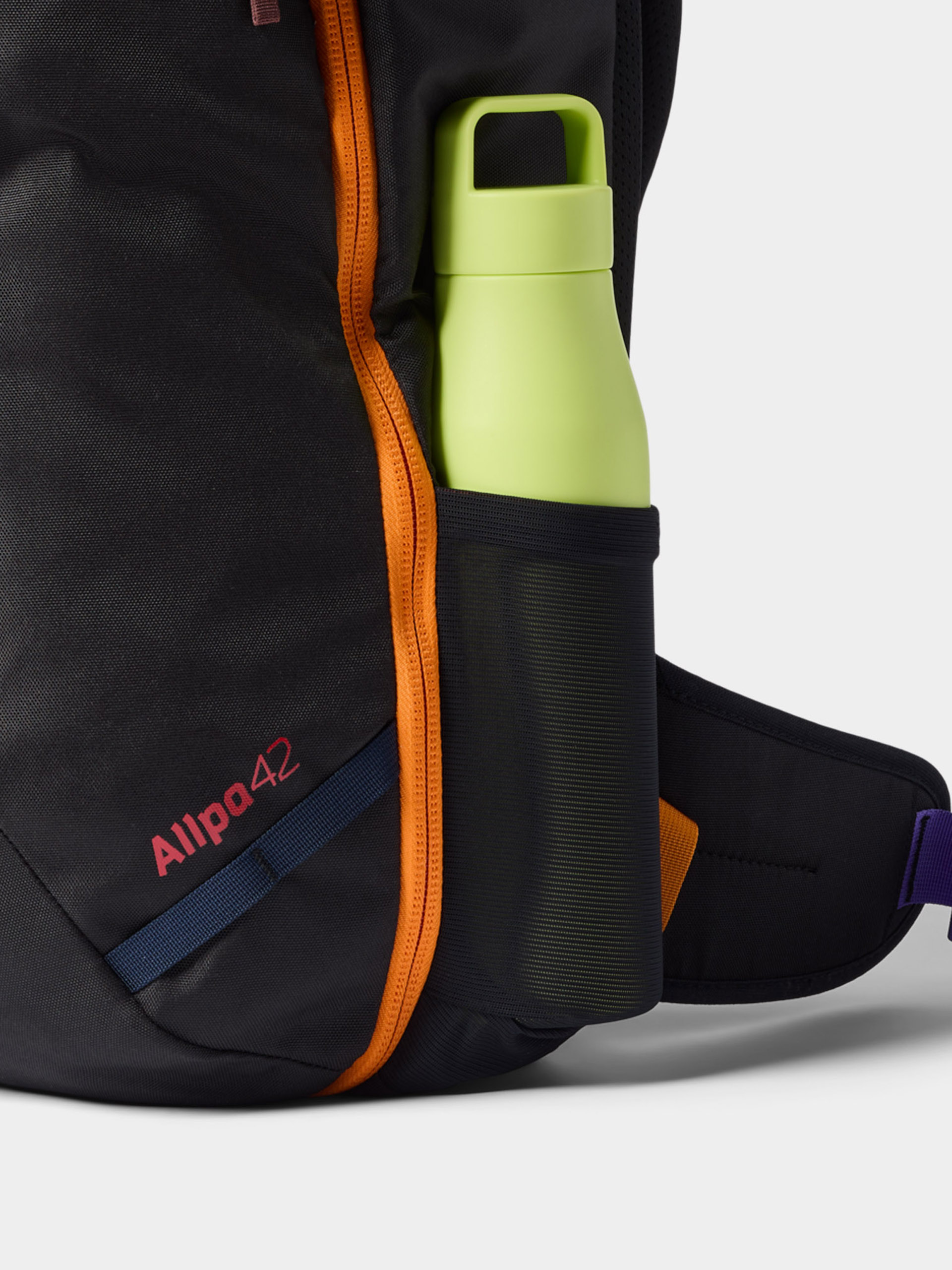 Rucsac Cotopaxi Allpa 42L Travel Pack (del dia dark)