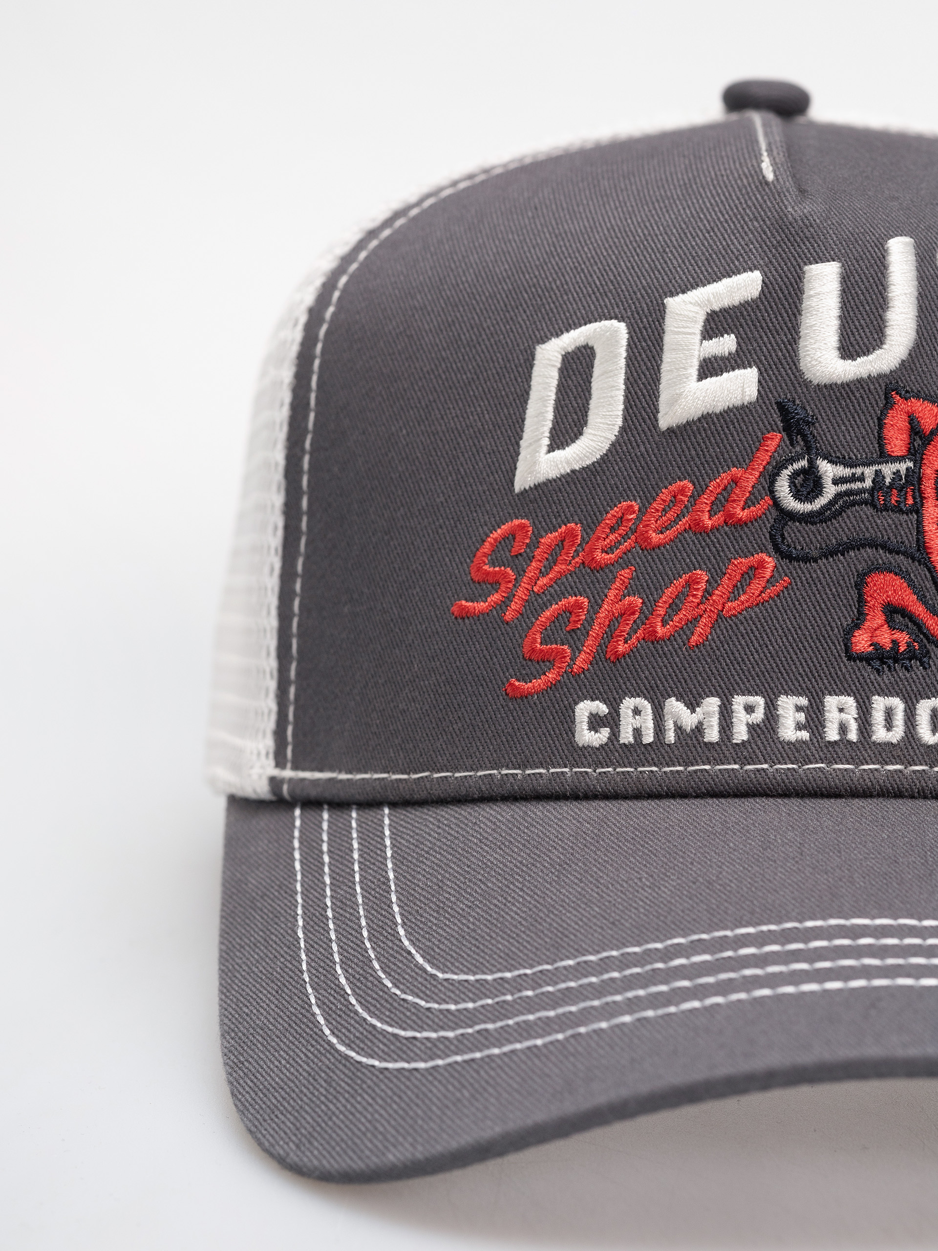 Șapcă Deus Ex Machina Dogleg Trucker (dark grey)