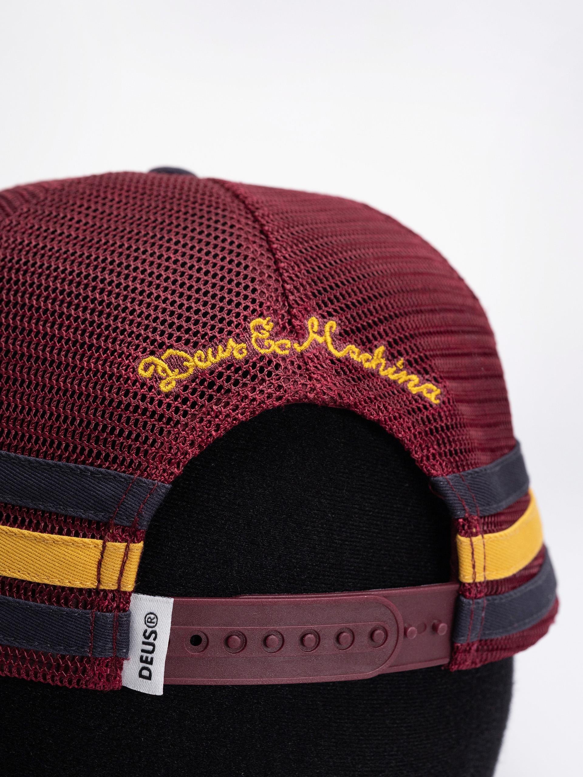 Șapcă Deus Ex Machina Beep Beep Trucker (dark navy)