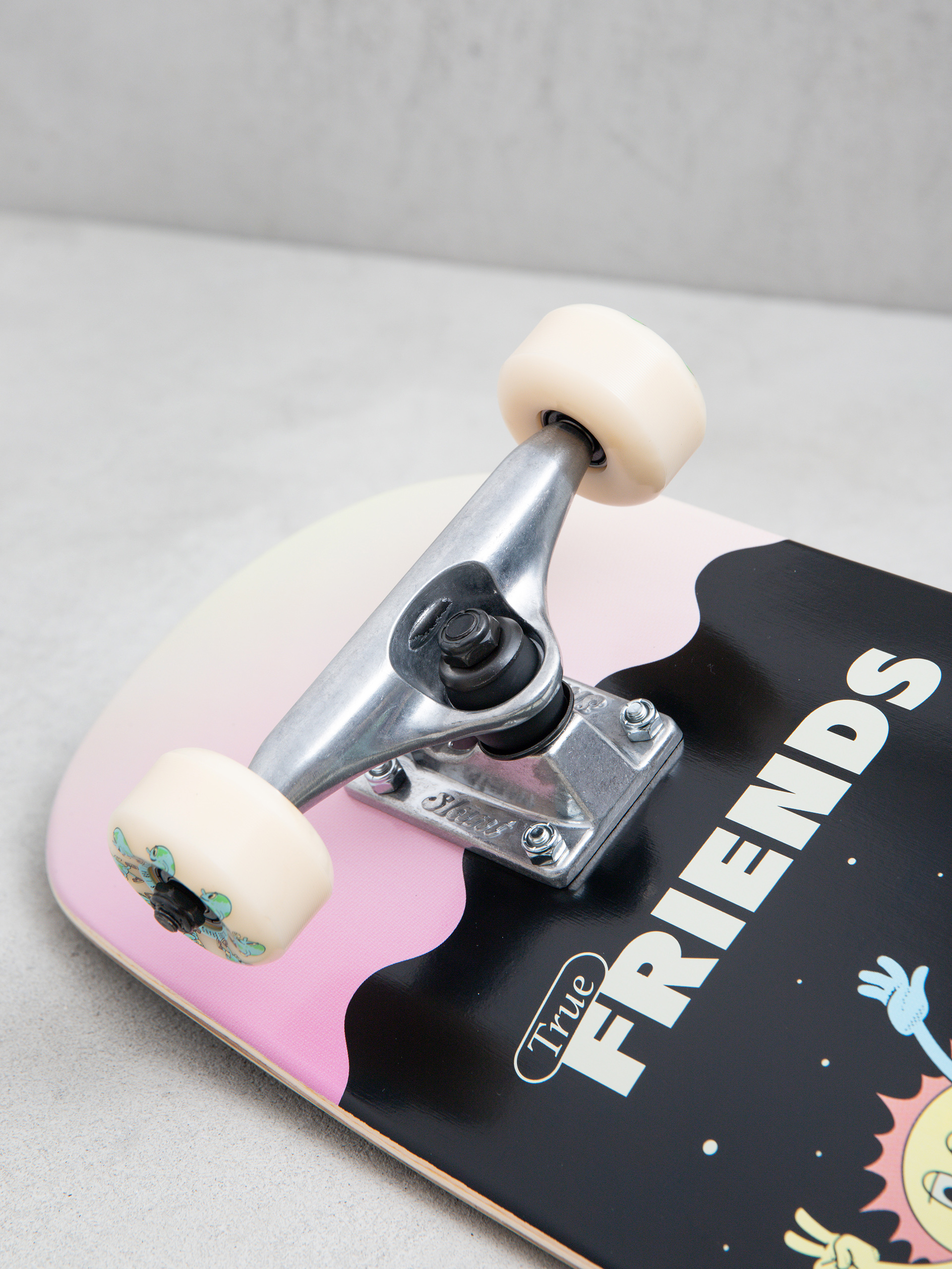 Skateboard Globe Kids Wide Mini (true friends)
