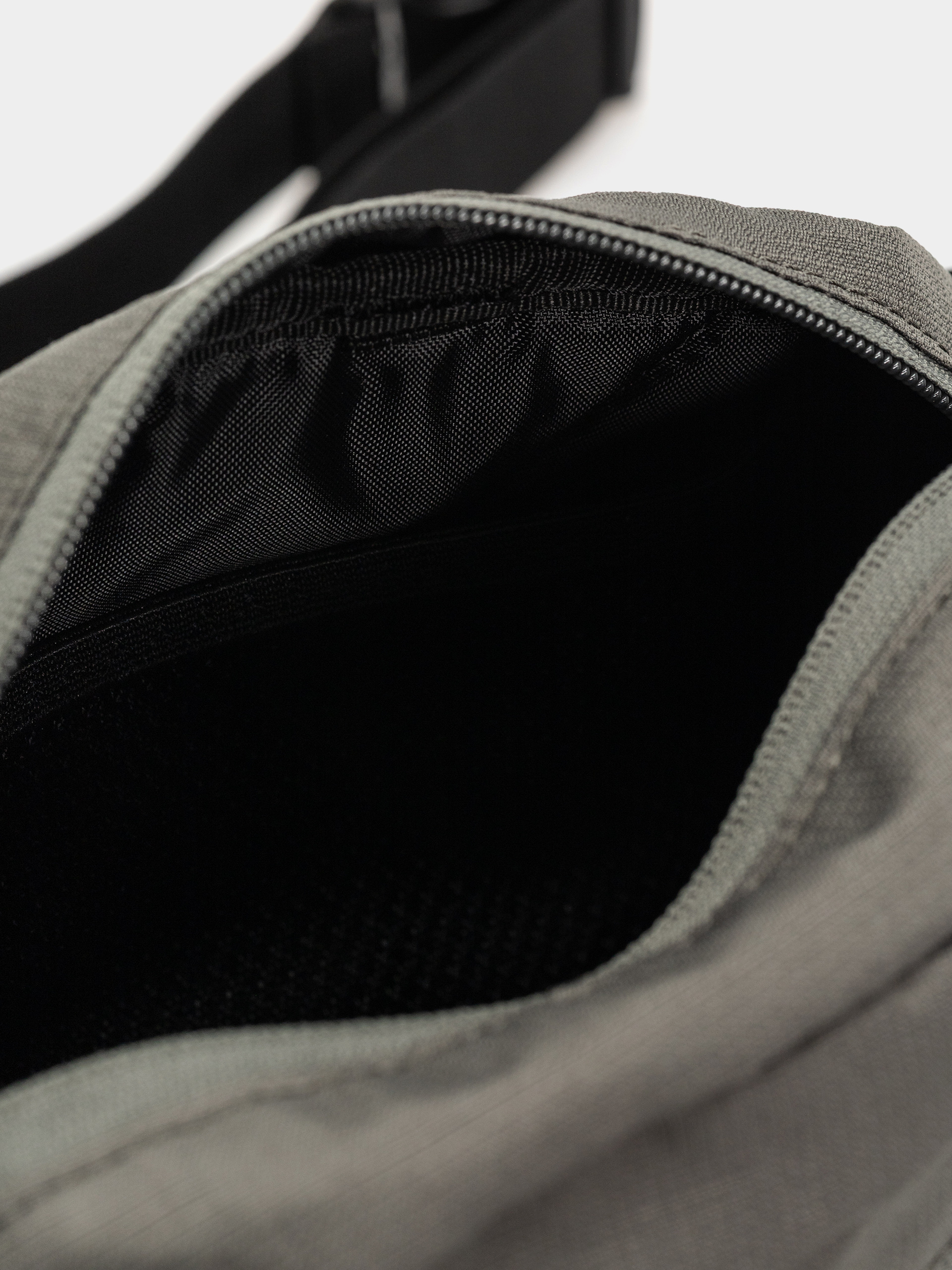 Borsetă de brâu Polar Skate Resa Hip (grey green)