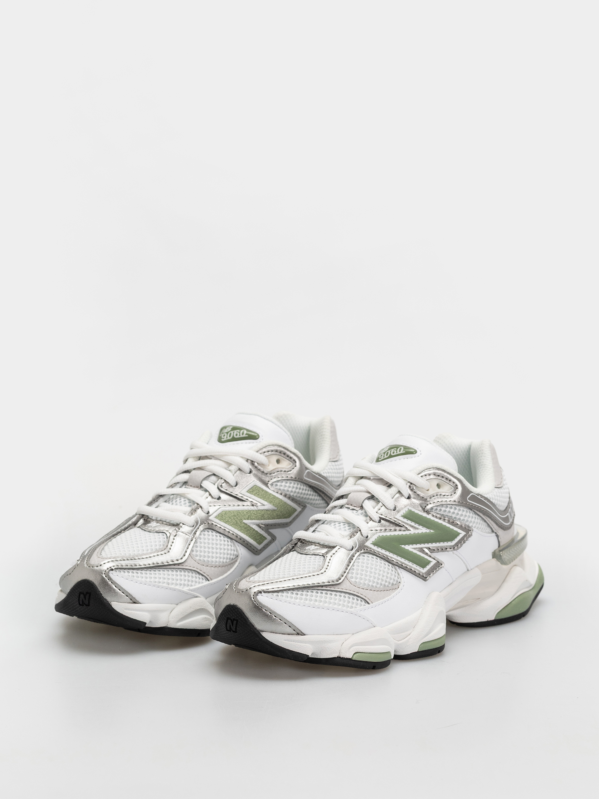 Pantofi New Balance 9060 (103 white/oregano)