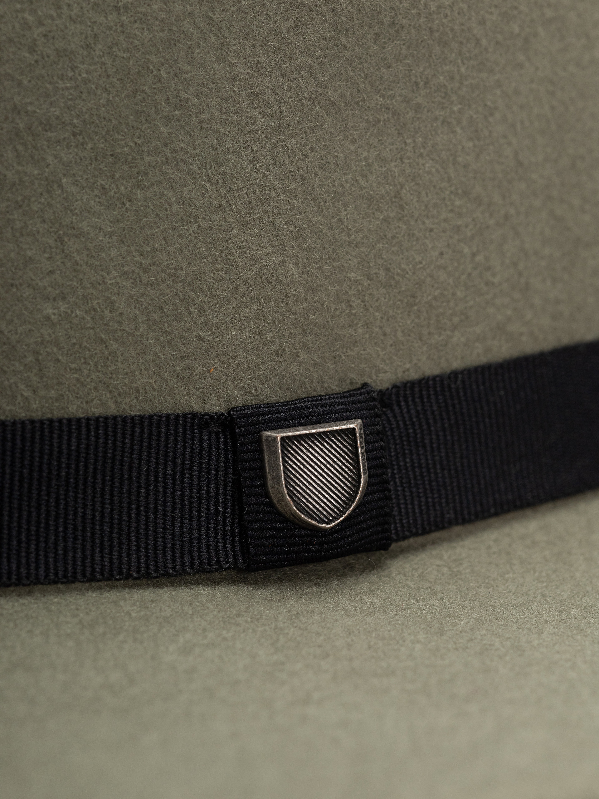 Pălărie Brixton Messer Packable Fedora (olive surplus/black)