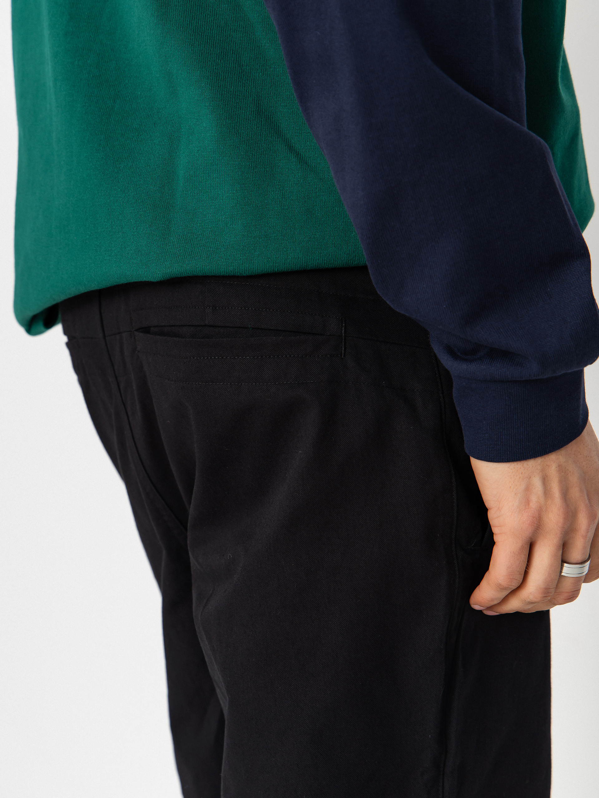 Pantaloni adidas Skt Chino (black)