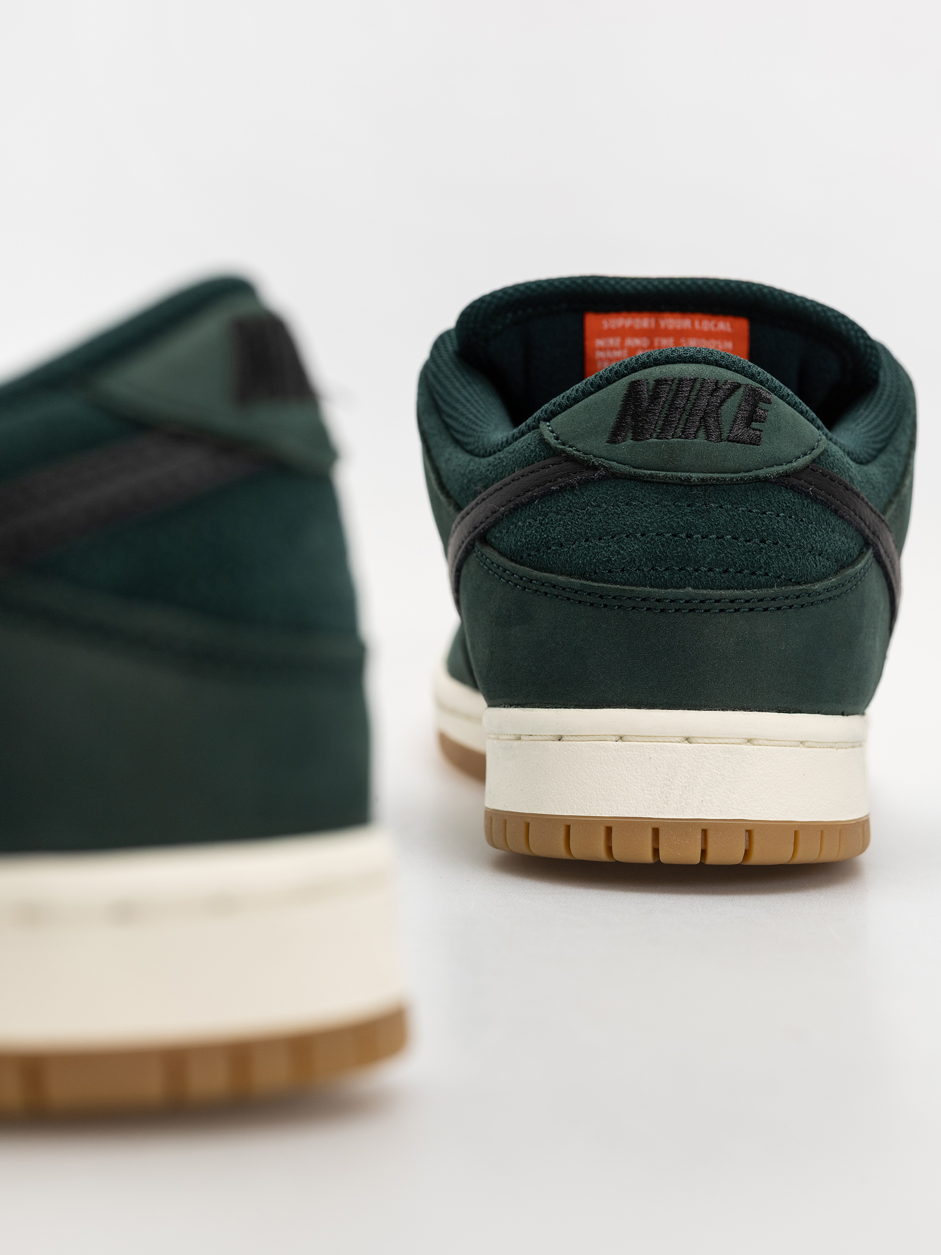 Pantofi Nike SB Dunk Low Pro (deep fir/black fir sail)