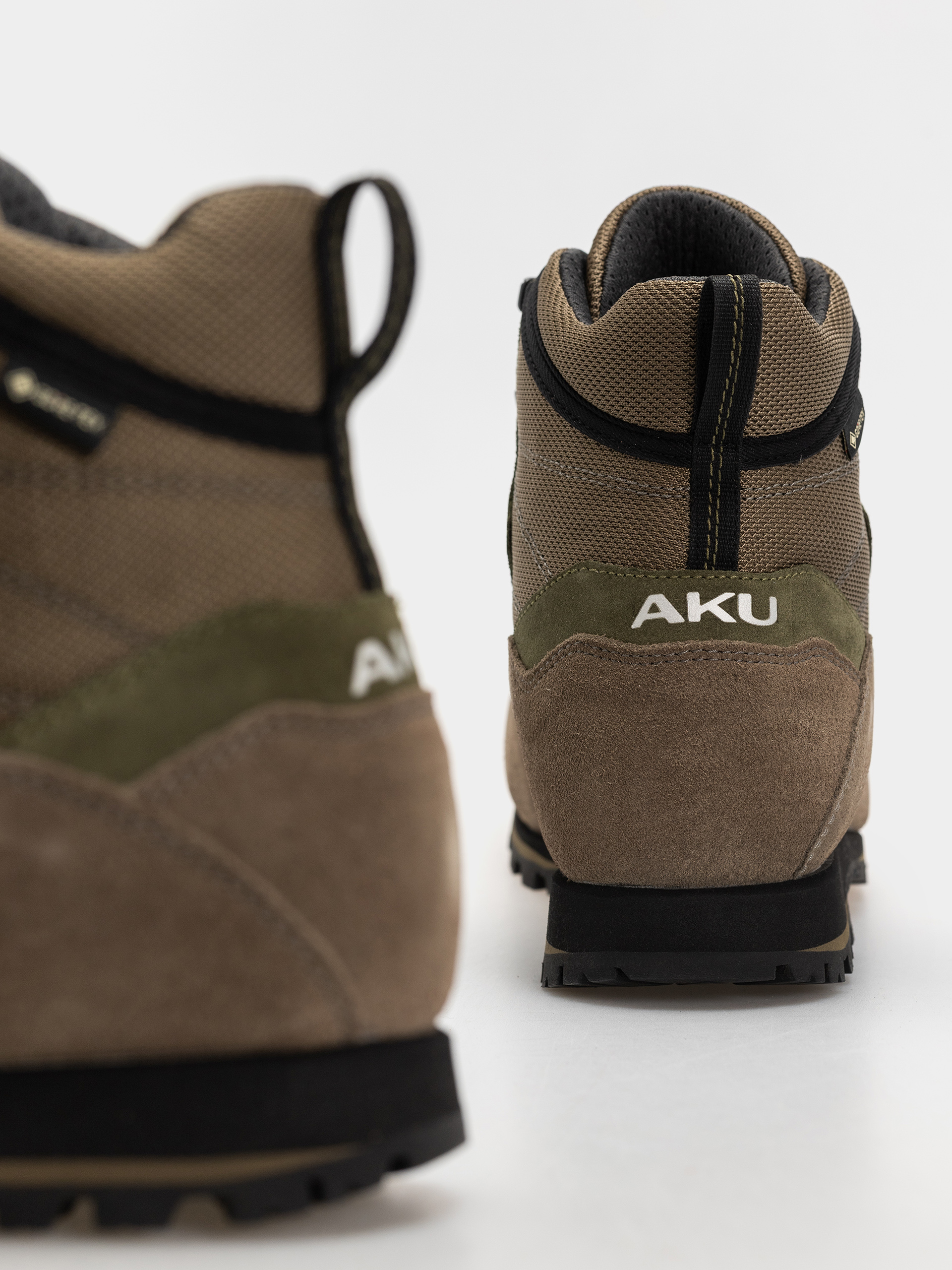 Pantofi AKU Trekker Lite III GTX (brown/green)