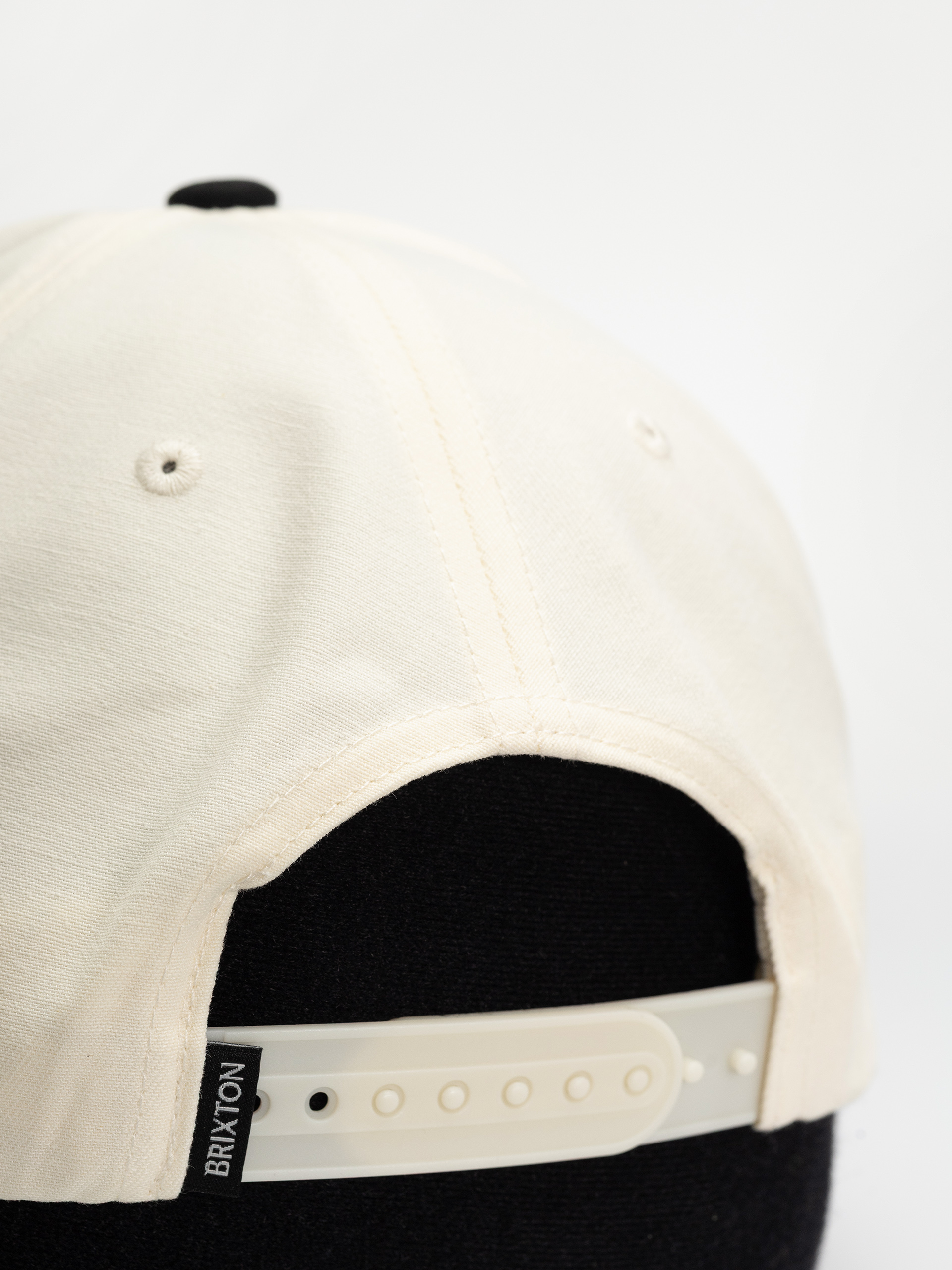 Șapcă Brixton Trophy Horse C Np Mp Snpbk Wmn (black/off white)