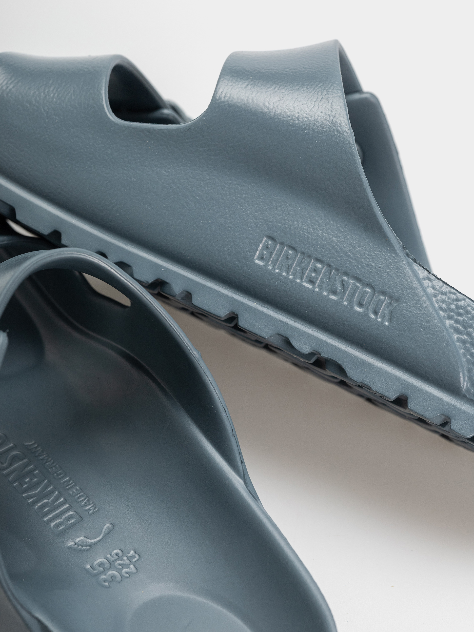 Șlapi Birkenstock Arizona Essentials EVA Narrow (basalt gray)