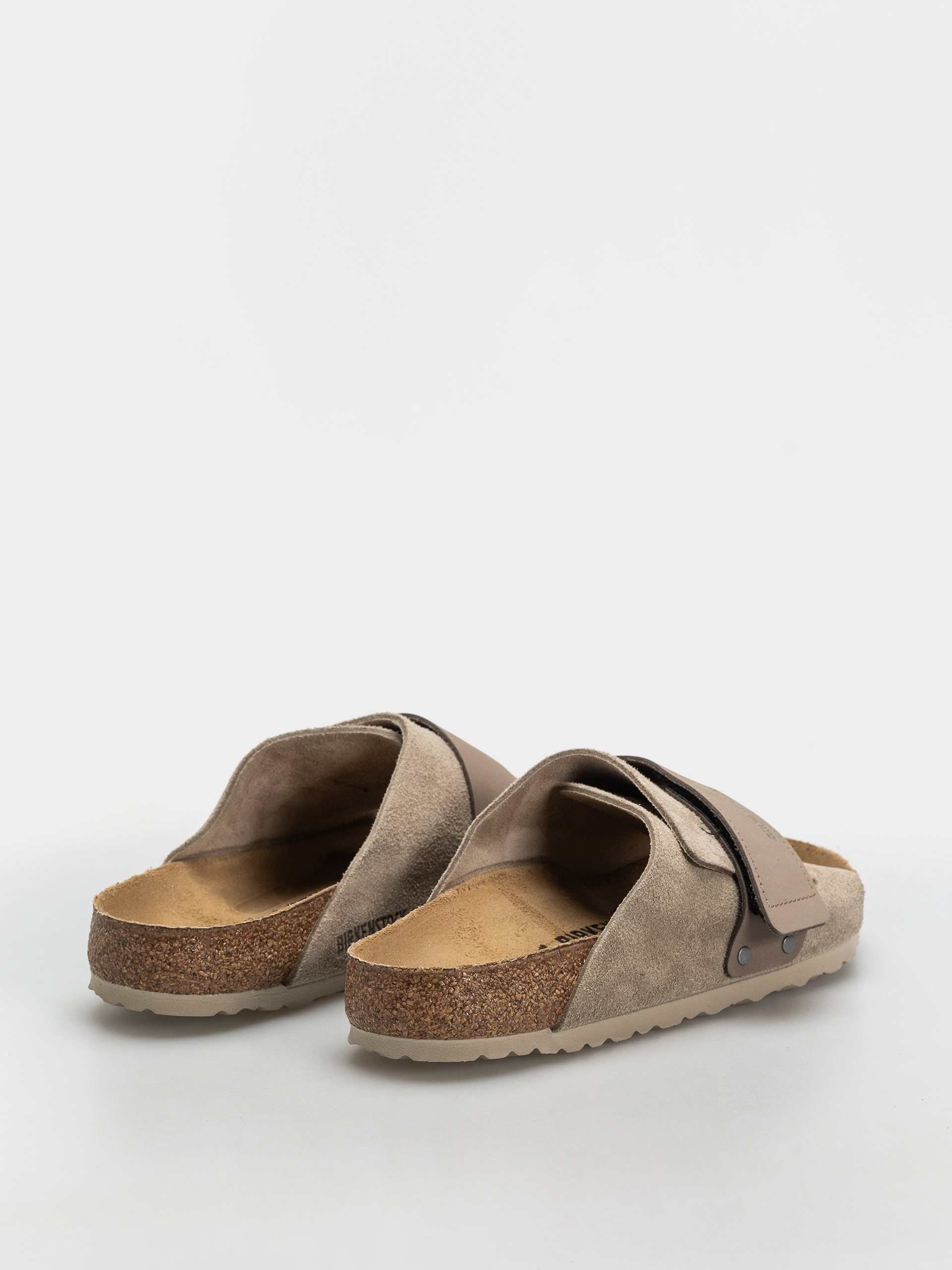 Șlapi Birkenstock Kyoto Nubuck Suede Leather Regular (taupe)