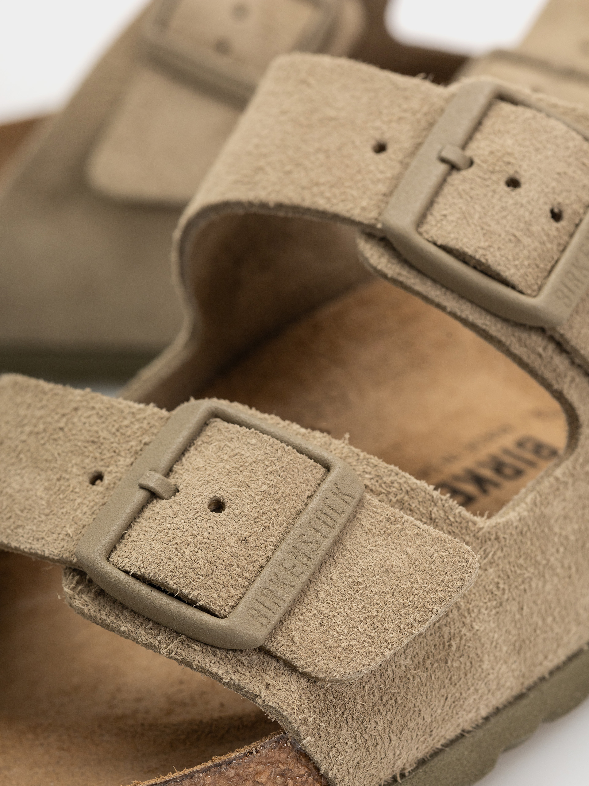 Șlapi Birkenstock Arizona Suede Leather Regular (faded khaki)