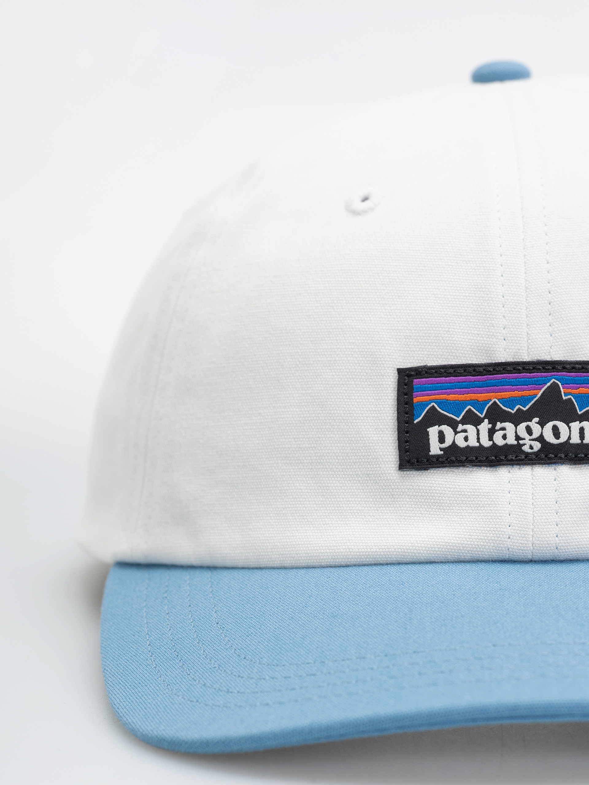 Șapcă Patagonia P 6 Label Trad (birch white w/shore blue)