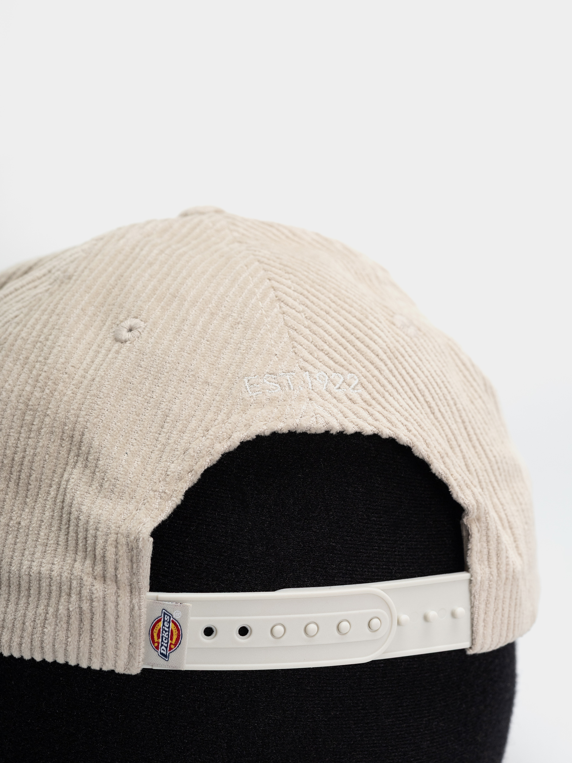 Șapcă Dickies Hardwick Corduroy (stone)