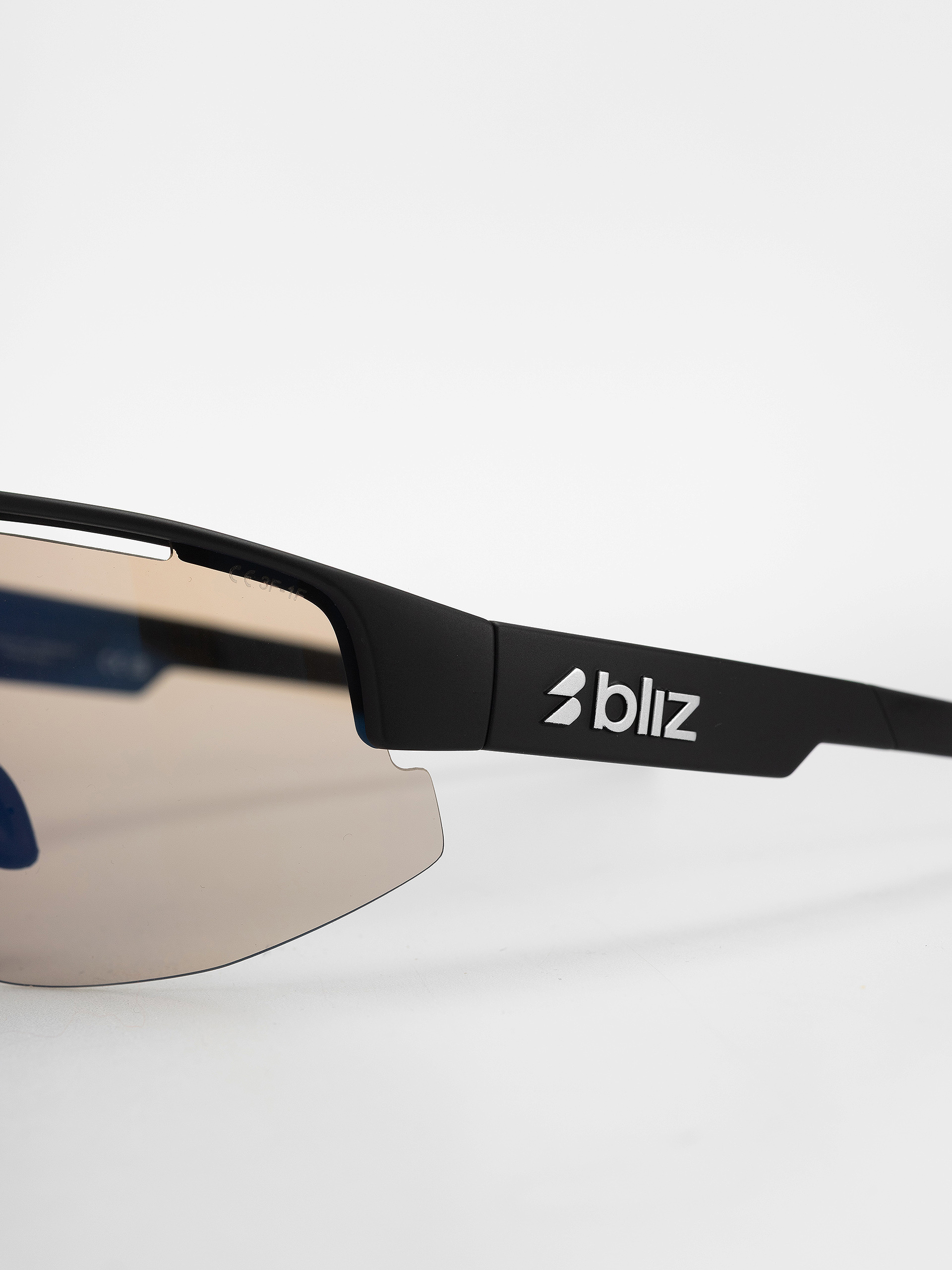 Ochelari de soare Bliz Matrix (matt black/nano optics photochromic brown w blue multi)