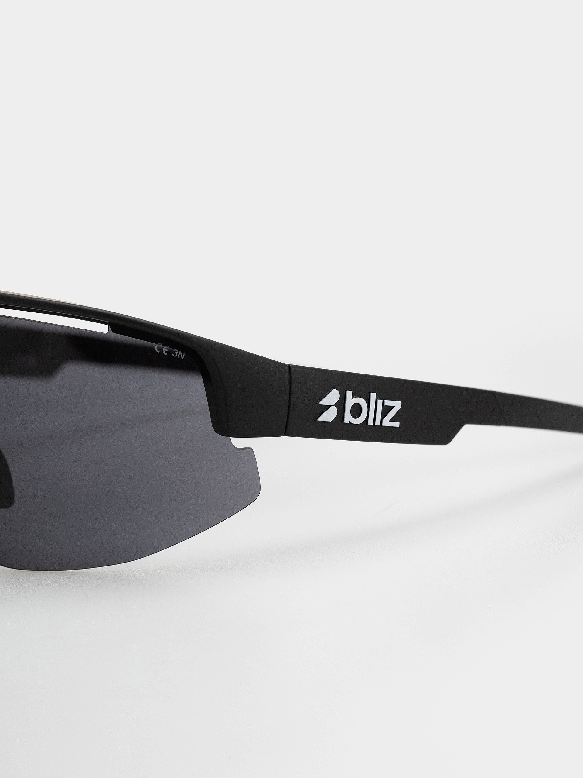 Ochelari de soare Bliz Matrix (matte black/smoke)