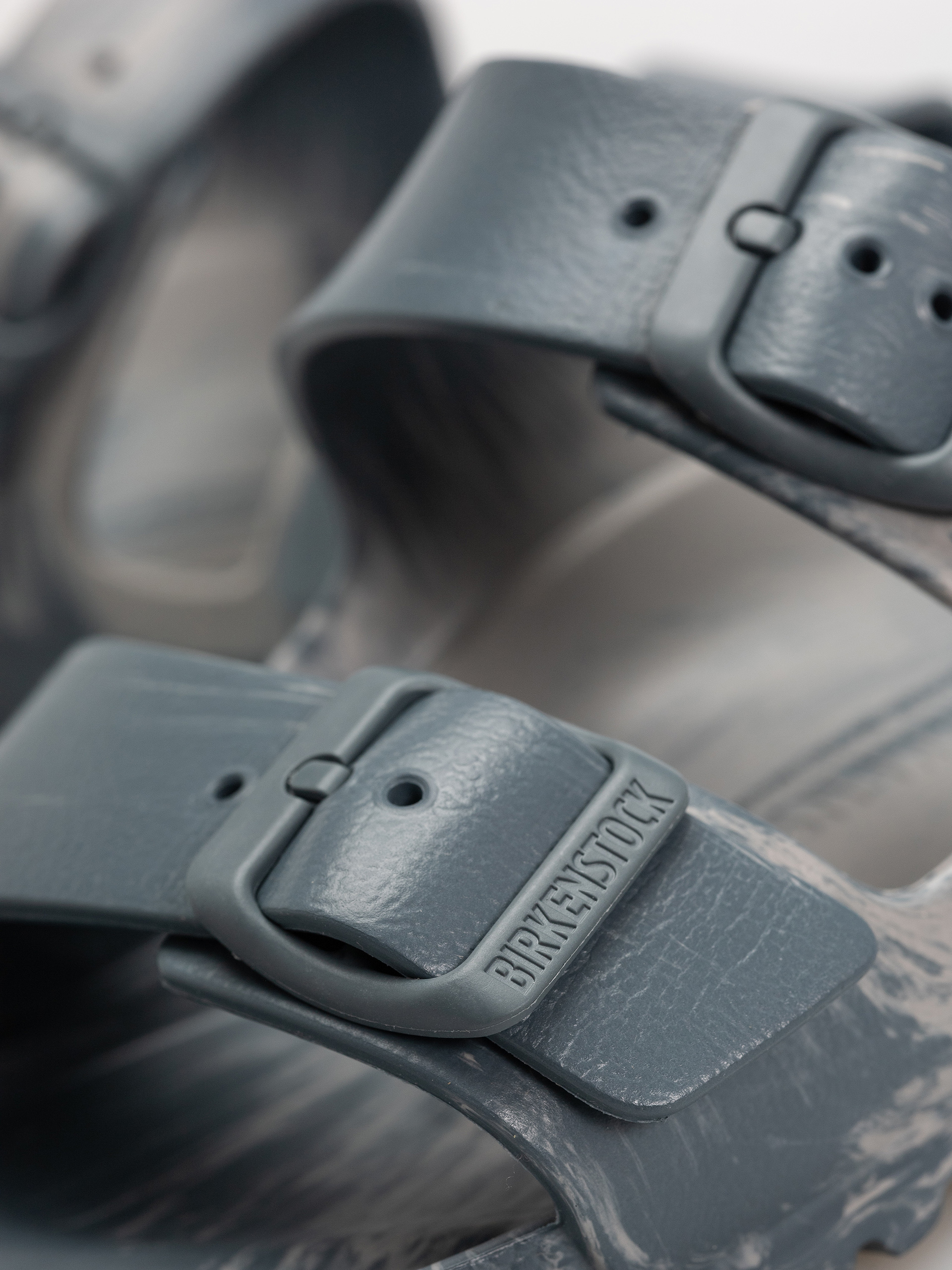 Șlapi Birkenstock Arizona Essentials EVA Narrow (basalt gray/stone coin multi)