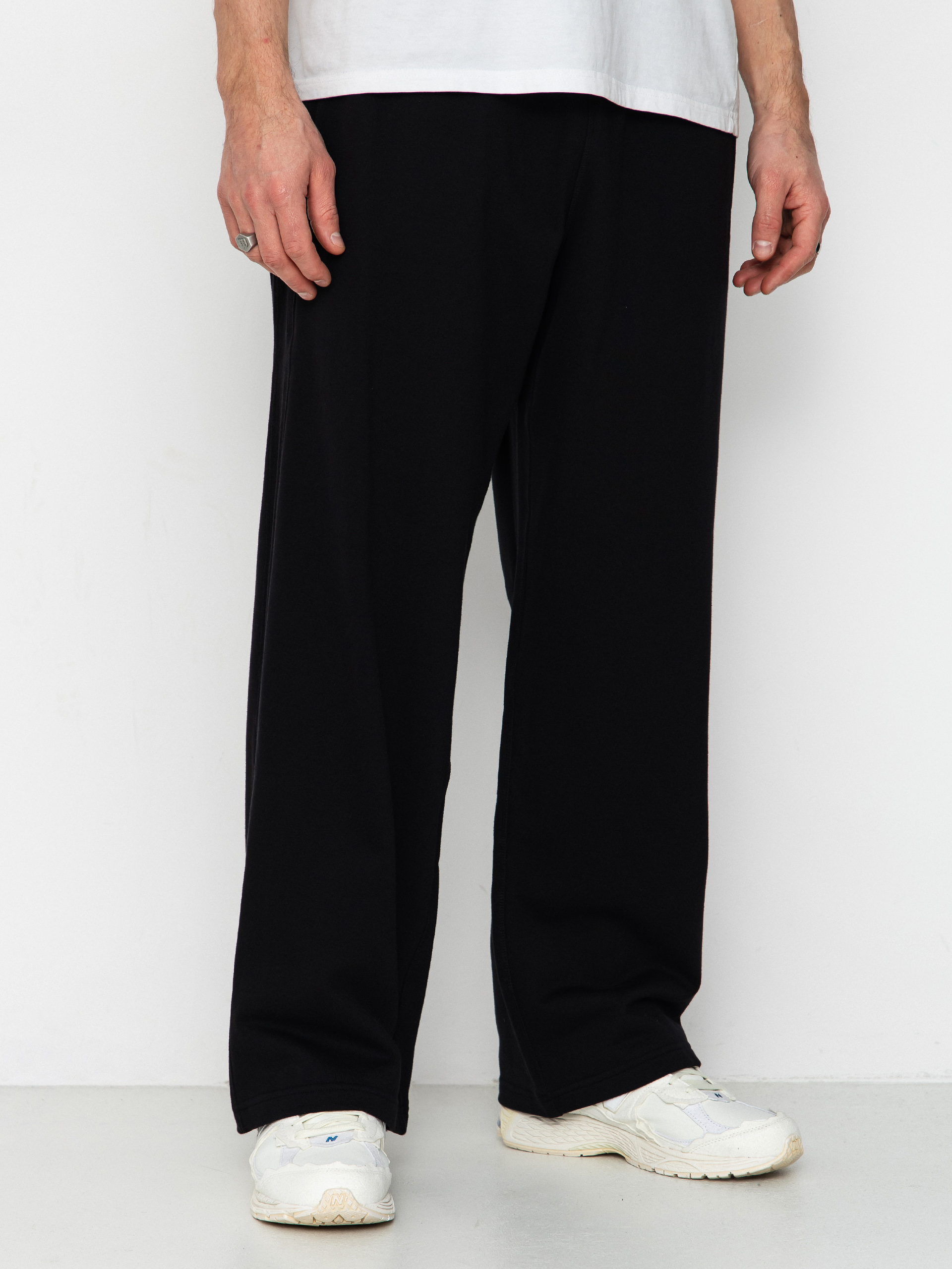 Pantaloni New Balance Athletics French Terry (black)