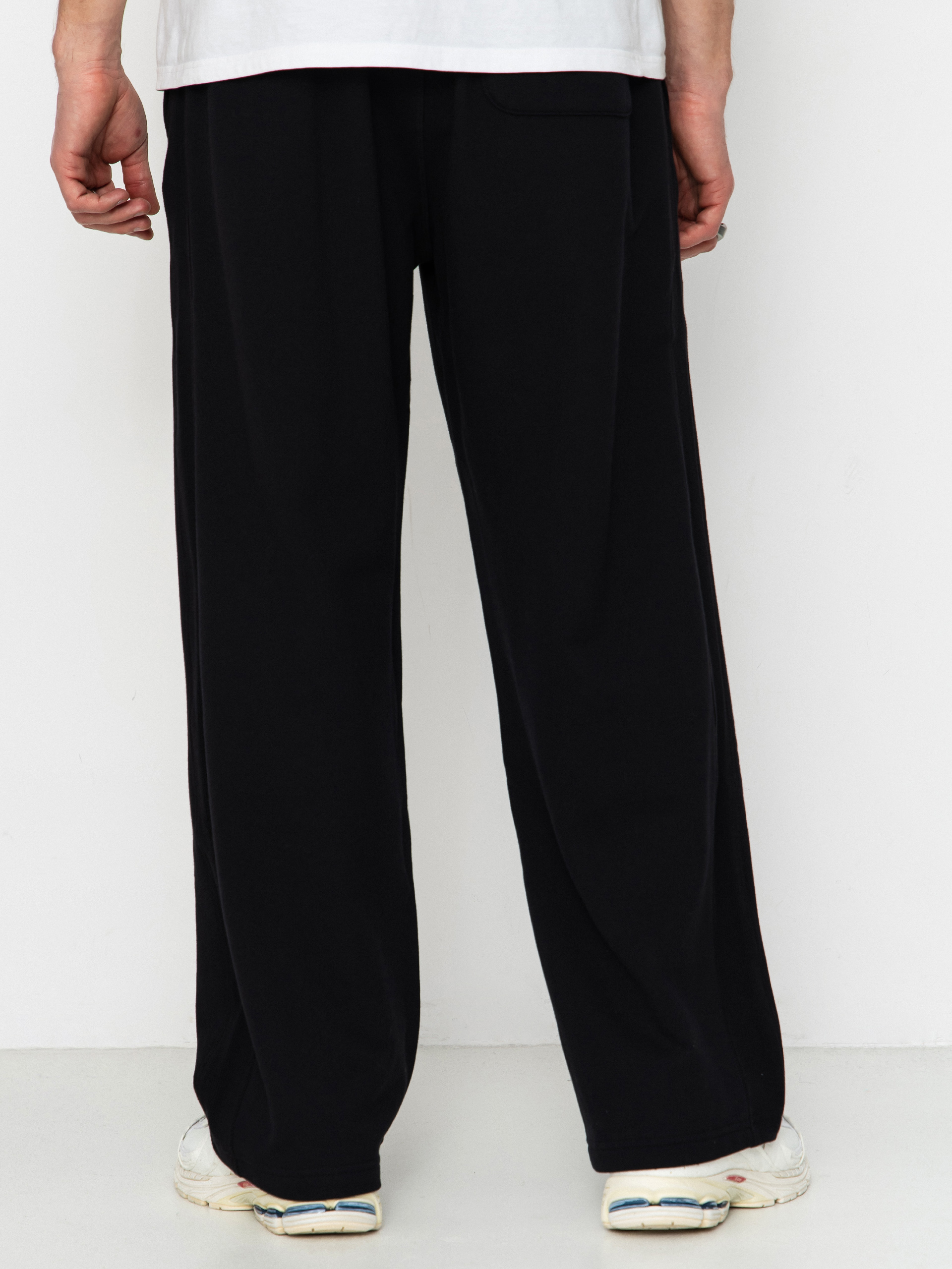 Pantaloni New Balance Athletics French Terry (black)