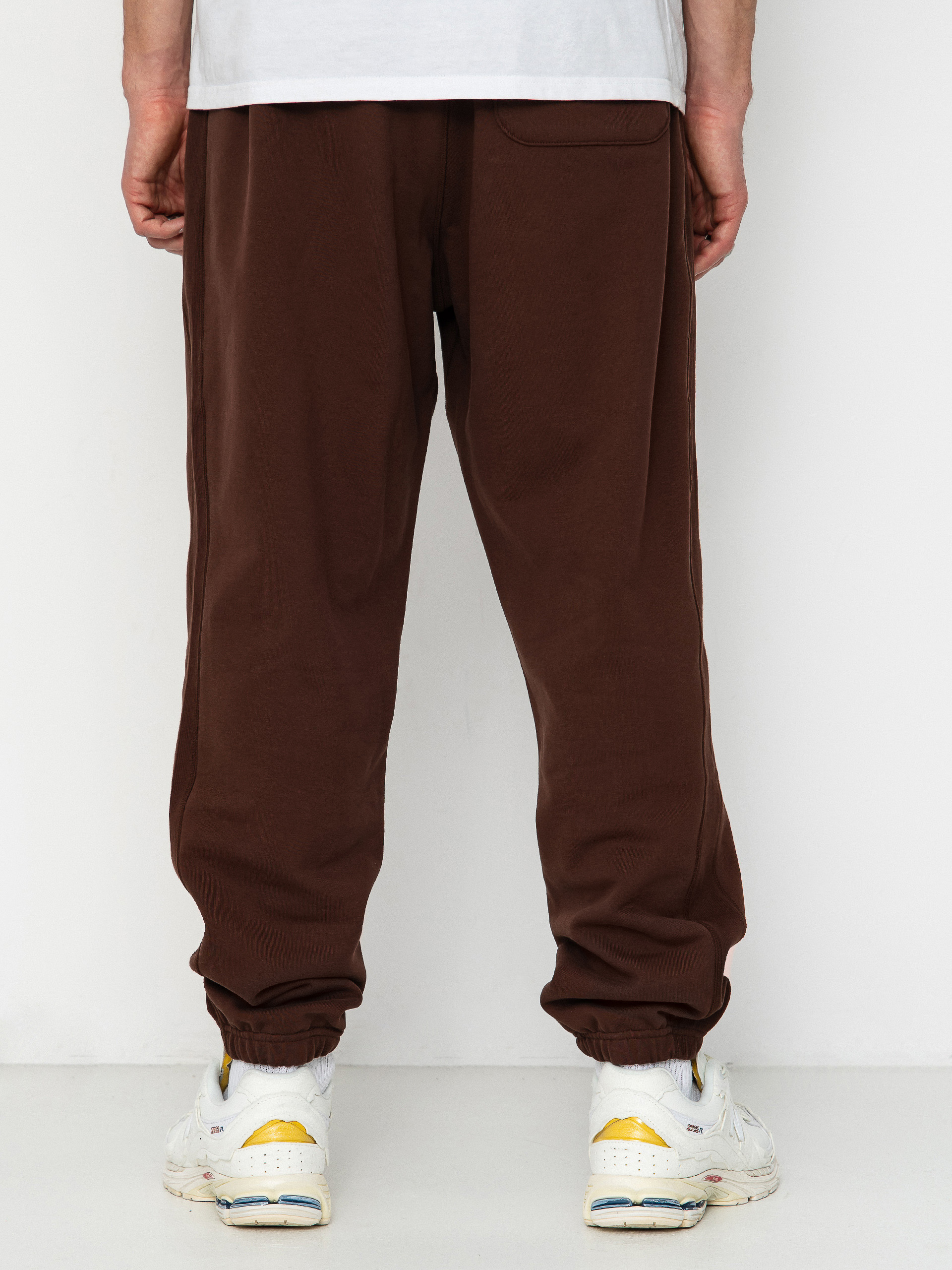 Pantaloni New Balance Athletics French Terry Jogger (pumpernickel)