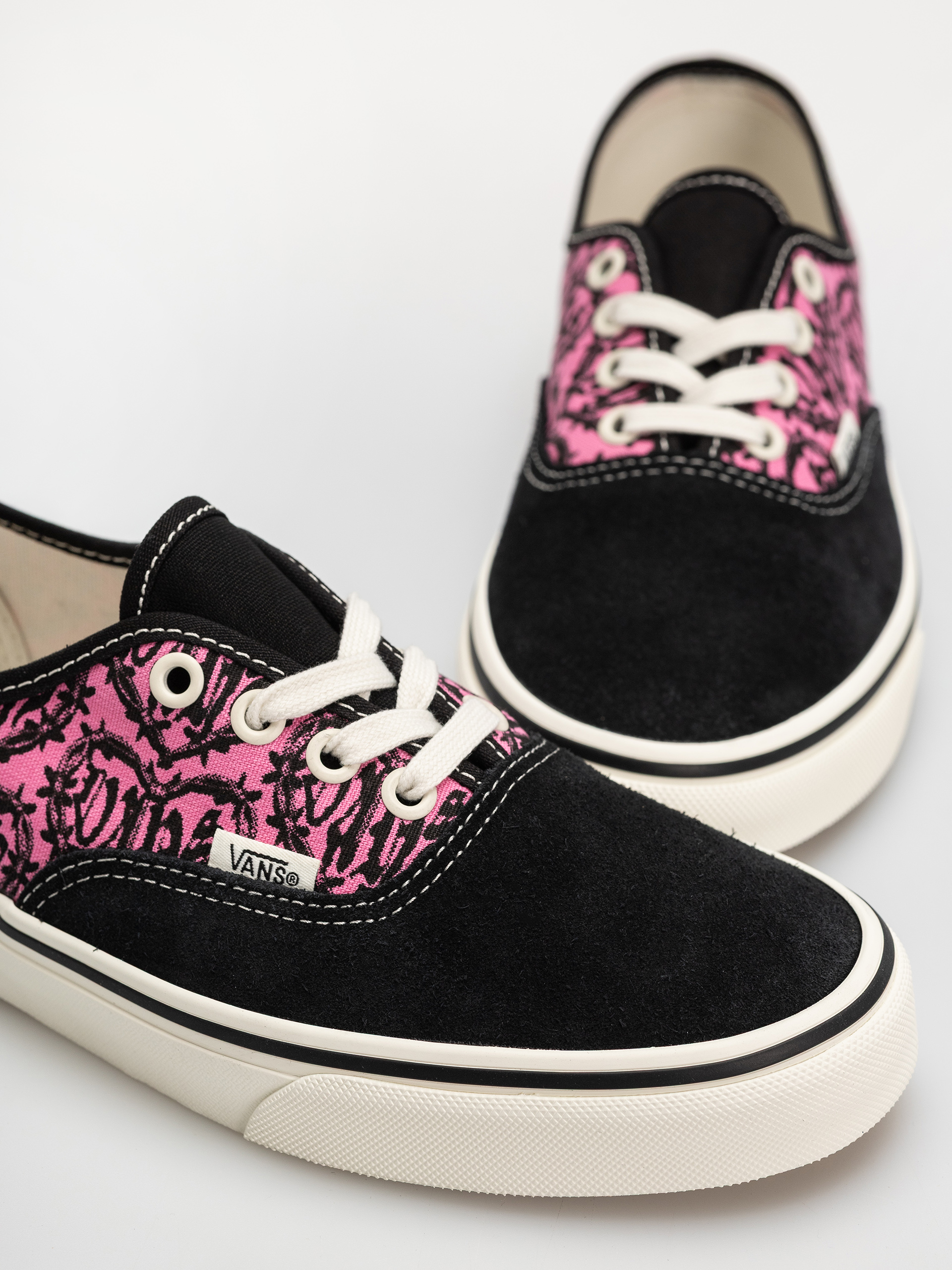 Pantofi Vans Authentic (black/pink)