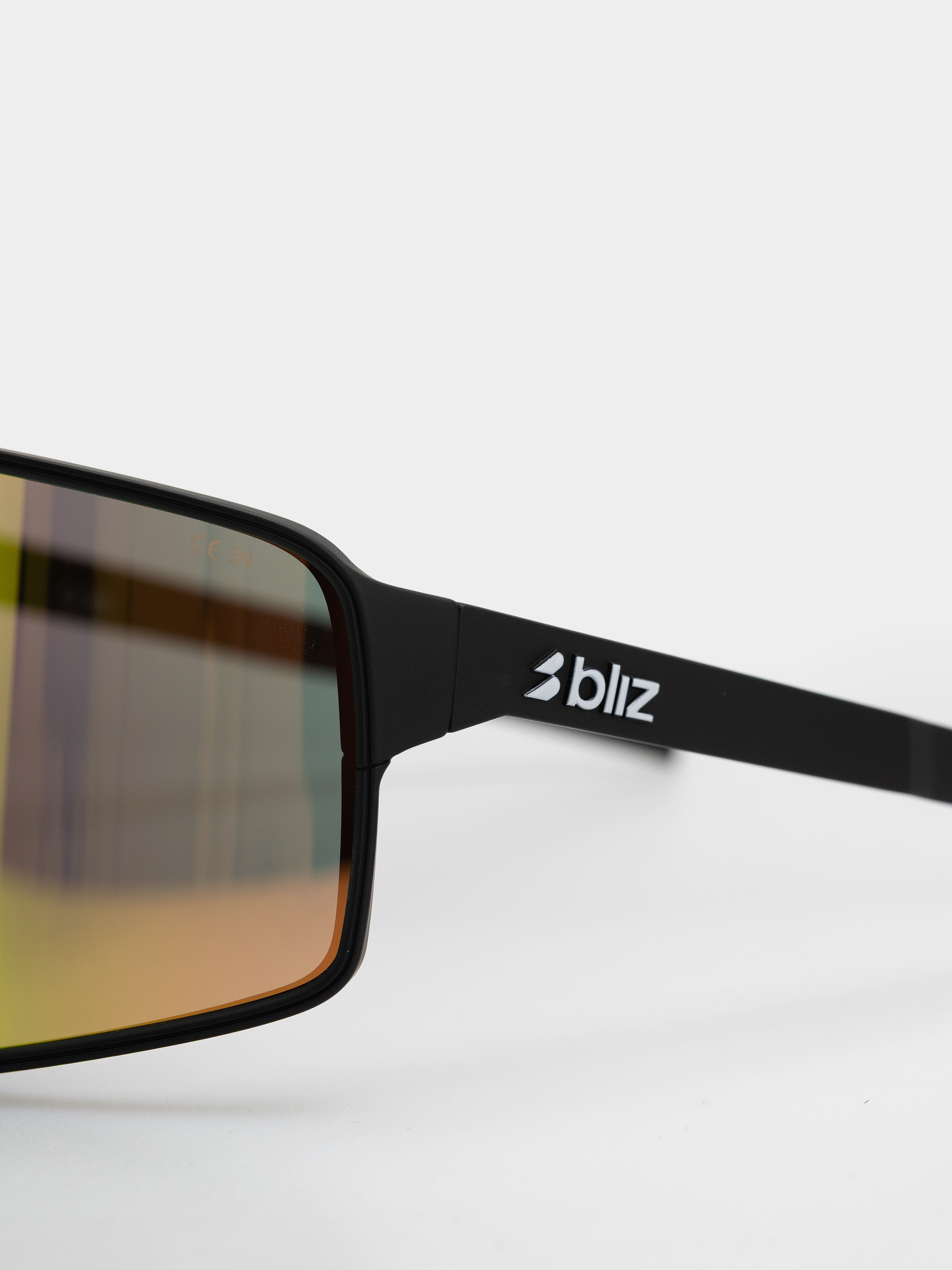 Ochelari de soare Bliz P001 (matt black/brown w green multi)