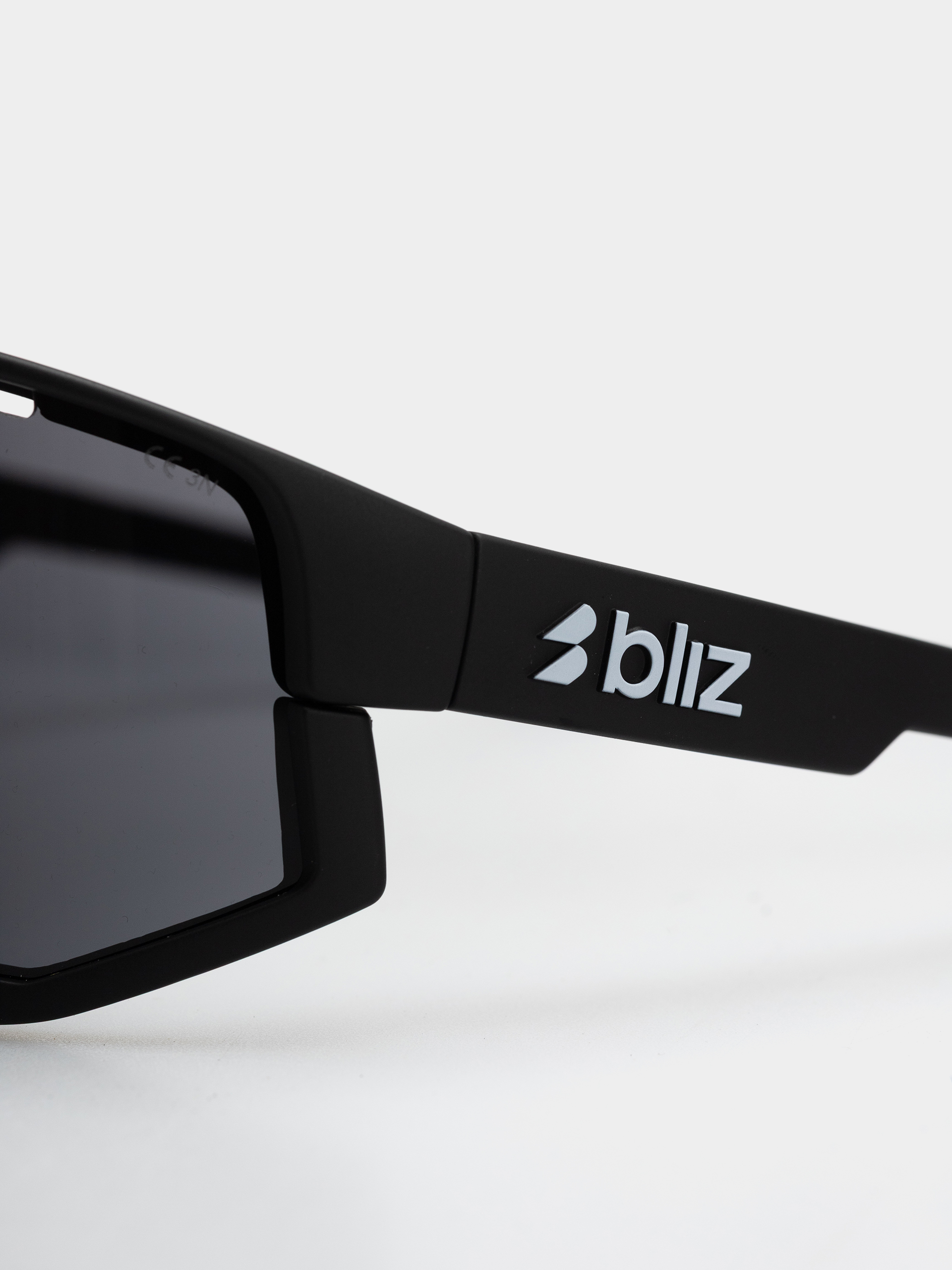 Ochelari de soare Bliz Matrix (matte black/smoke)