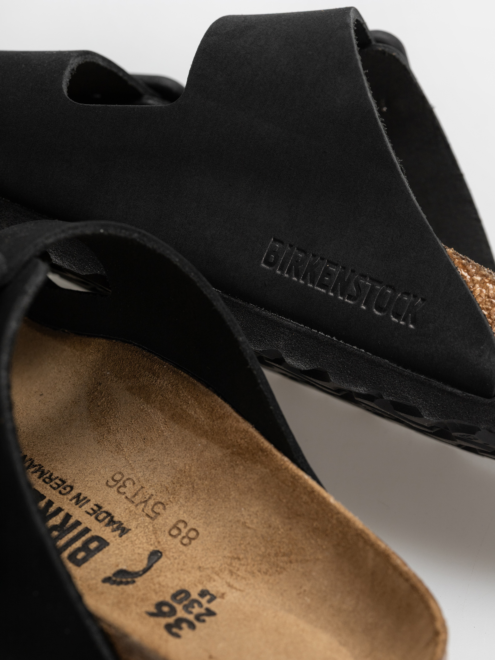 Șlapi Birkenstock Arizona Wire Buckle Nubuck Leather Narrow (black)