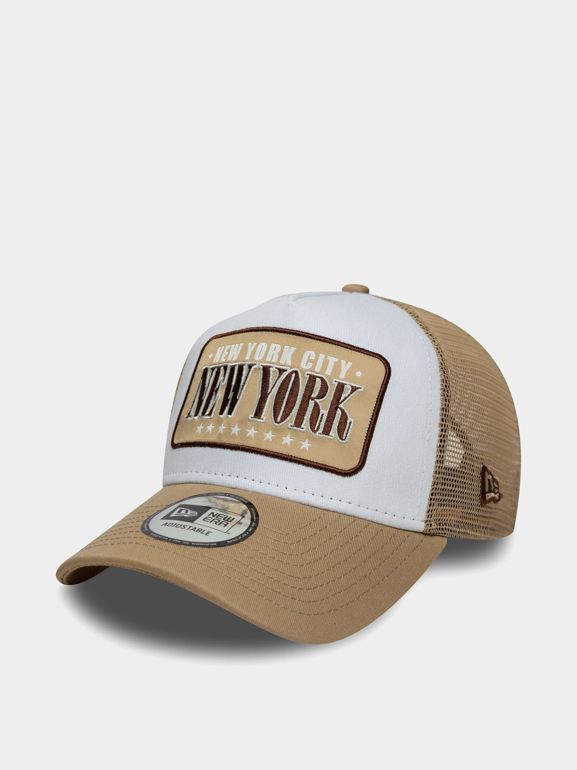 u0218apcu0103 New Era Location Patch Trucker (camel/white)